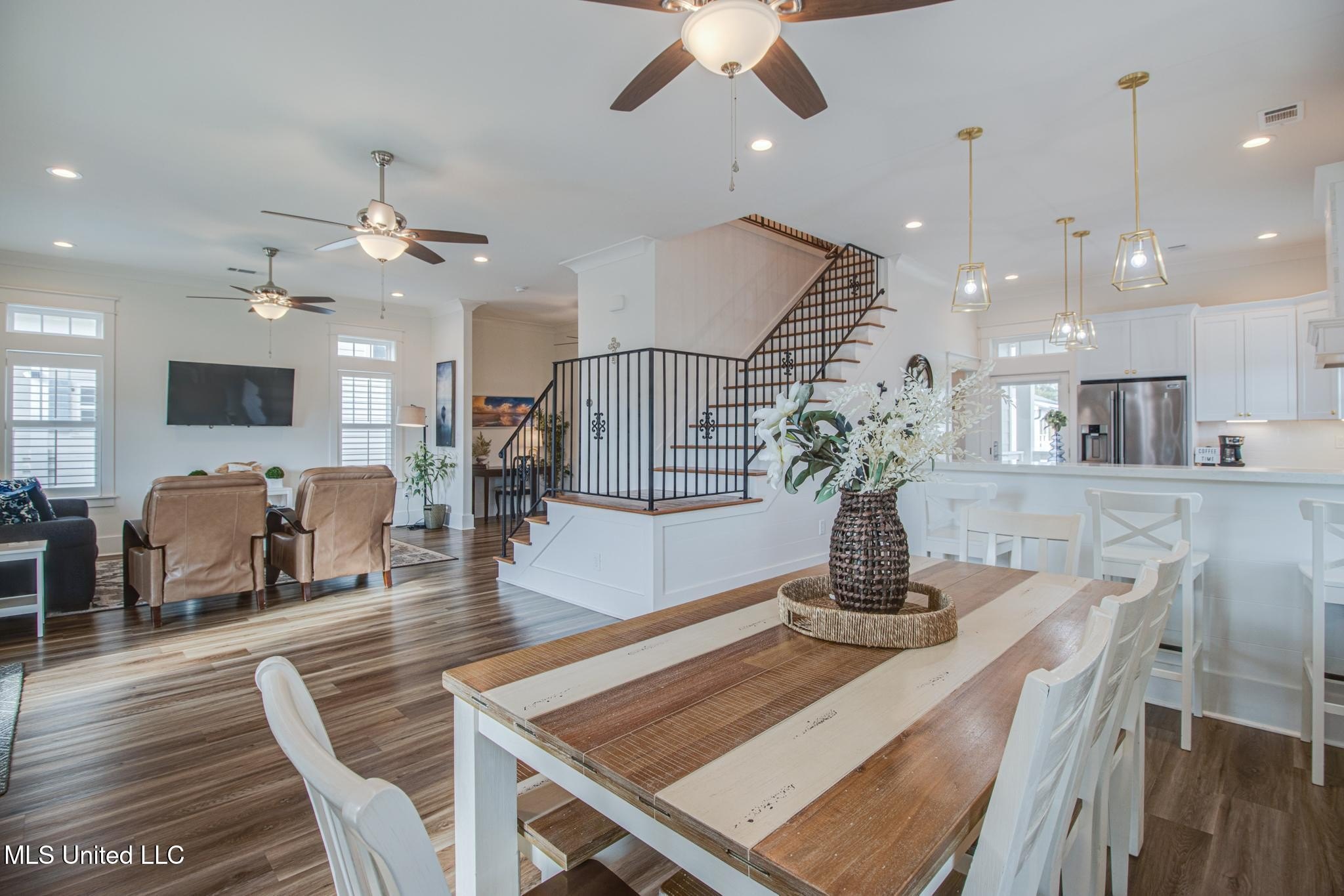 Pass Christian, Mississippi, 39571, United States, 3 Bedrooms Bedrooms, ,3 BathroomsBathrooms,Residential,For Sale,2006218