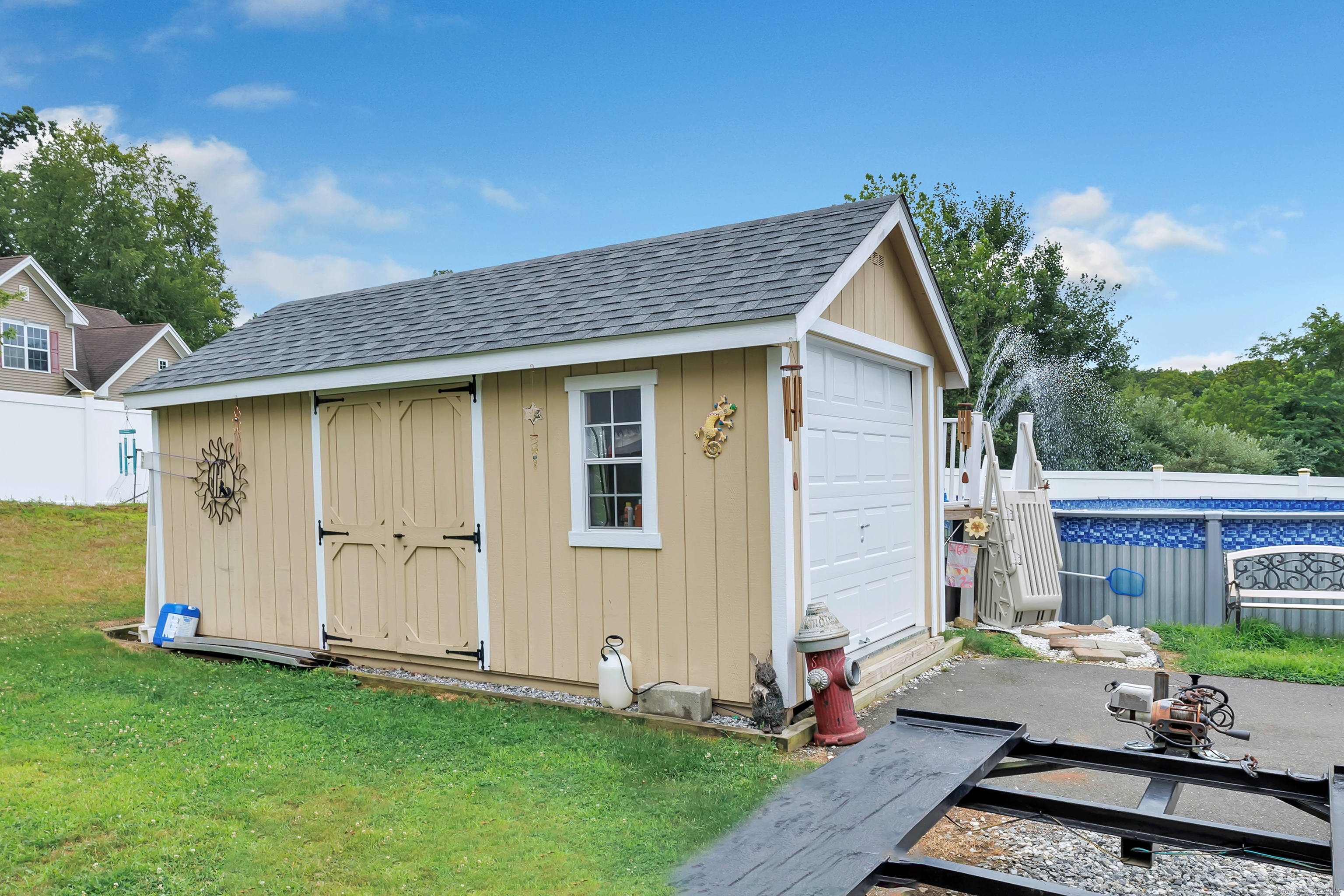 Seymour, Connecticut, 06483, United States, 4 Bedrooms Bedrooms, ,3 BathroomsBathrooms,Residential,For Sale,1906735