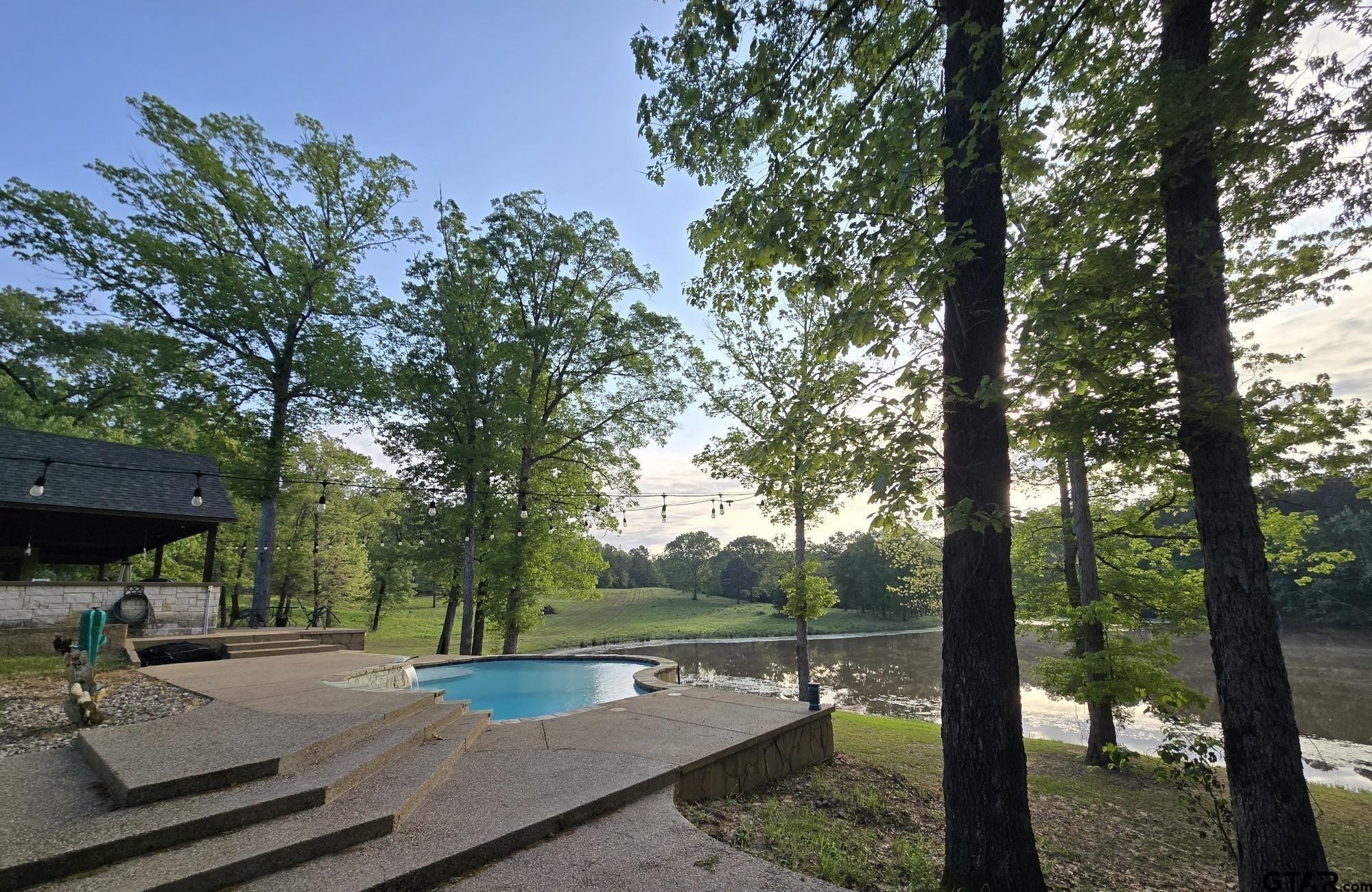 Hughes Springs, Texas, 75656, United States, 4 Bedrooms Bedrooms, ,3 BathroomsBathrooms,Residential,For Sale,1974783