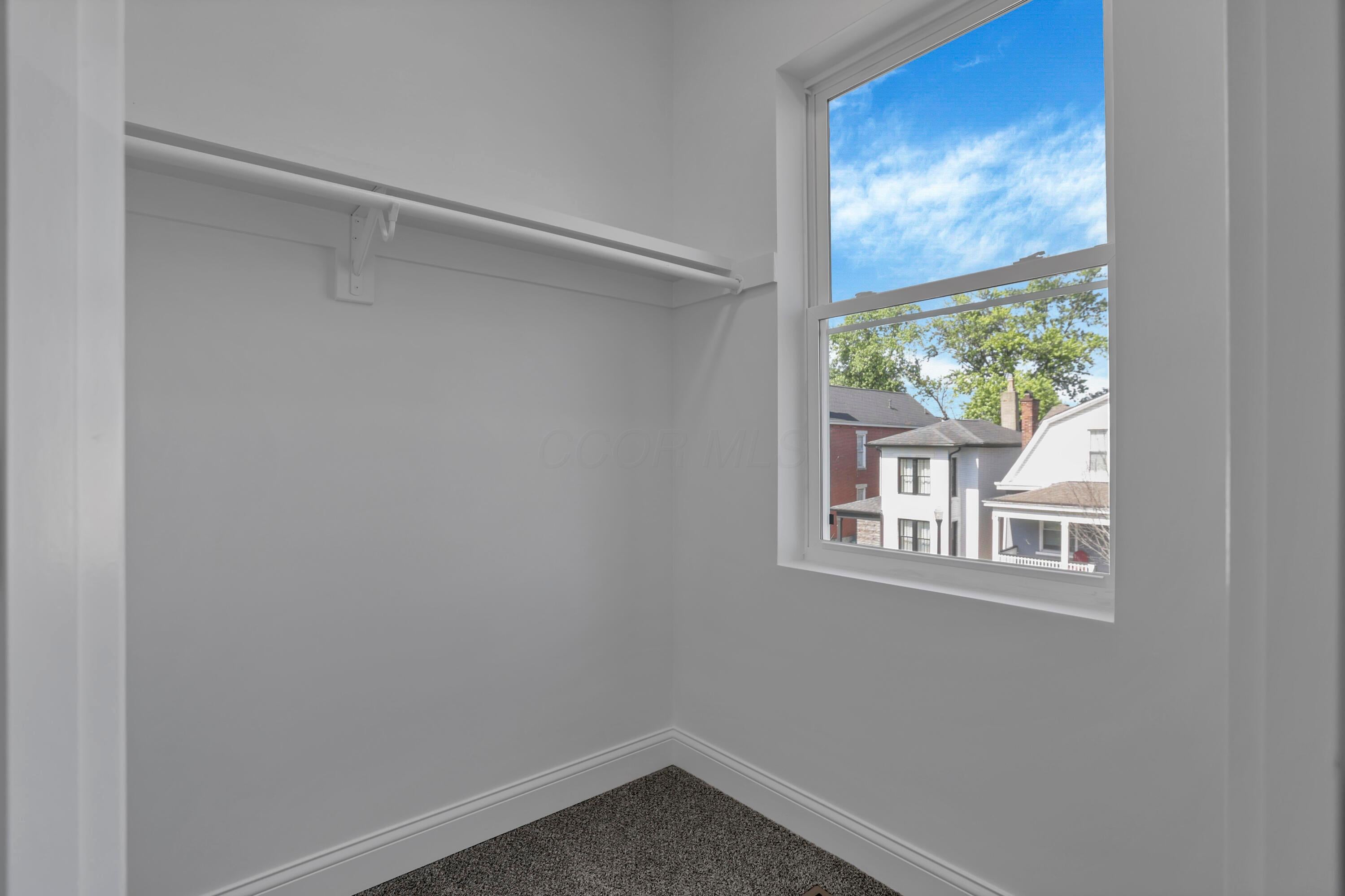 Columbus, Ohio, 43203, United States, 4 Bedrooms Bedrooms, ,4 BathroomsBathrooms,Residential,For Sale,2048035