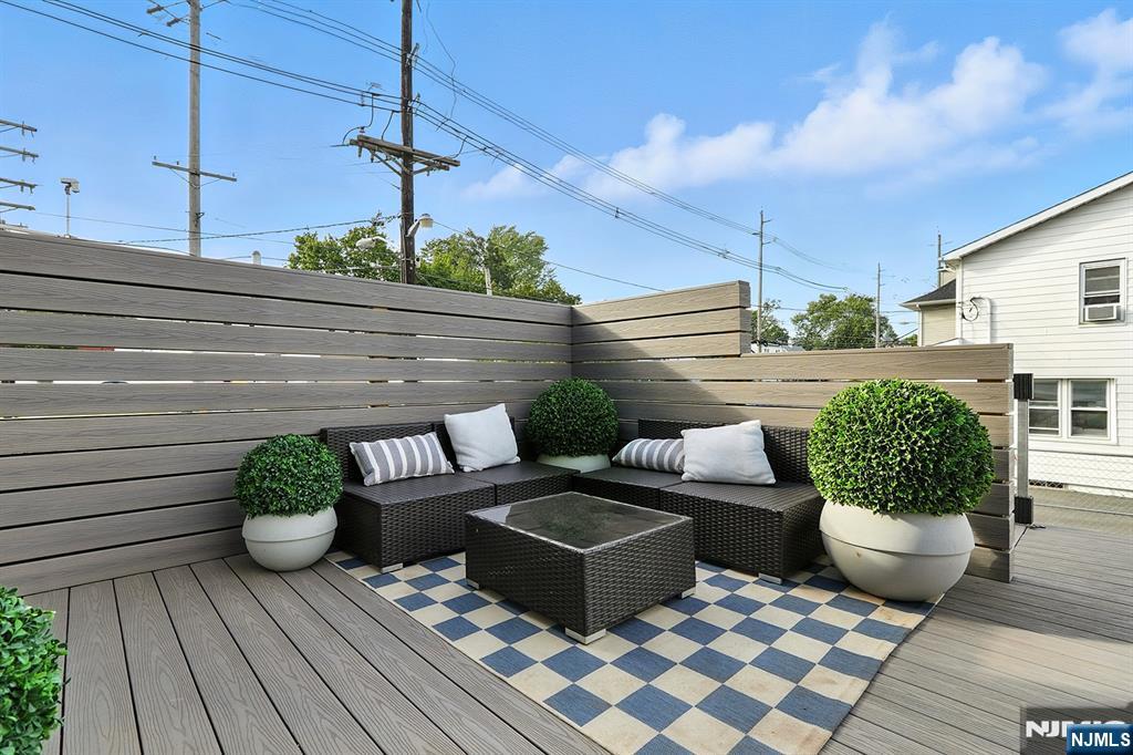 North Arlington, New Jersey, 07031, United States, 2 Bedrooms Bedrooms, ,2 BathroomsBathrooms,Residential,For Sale,2009077