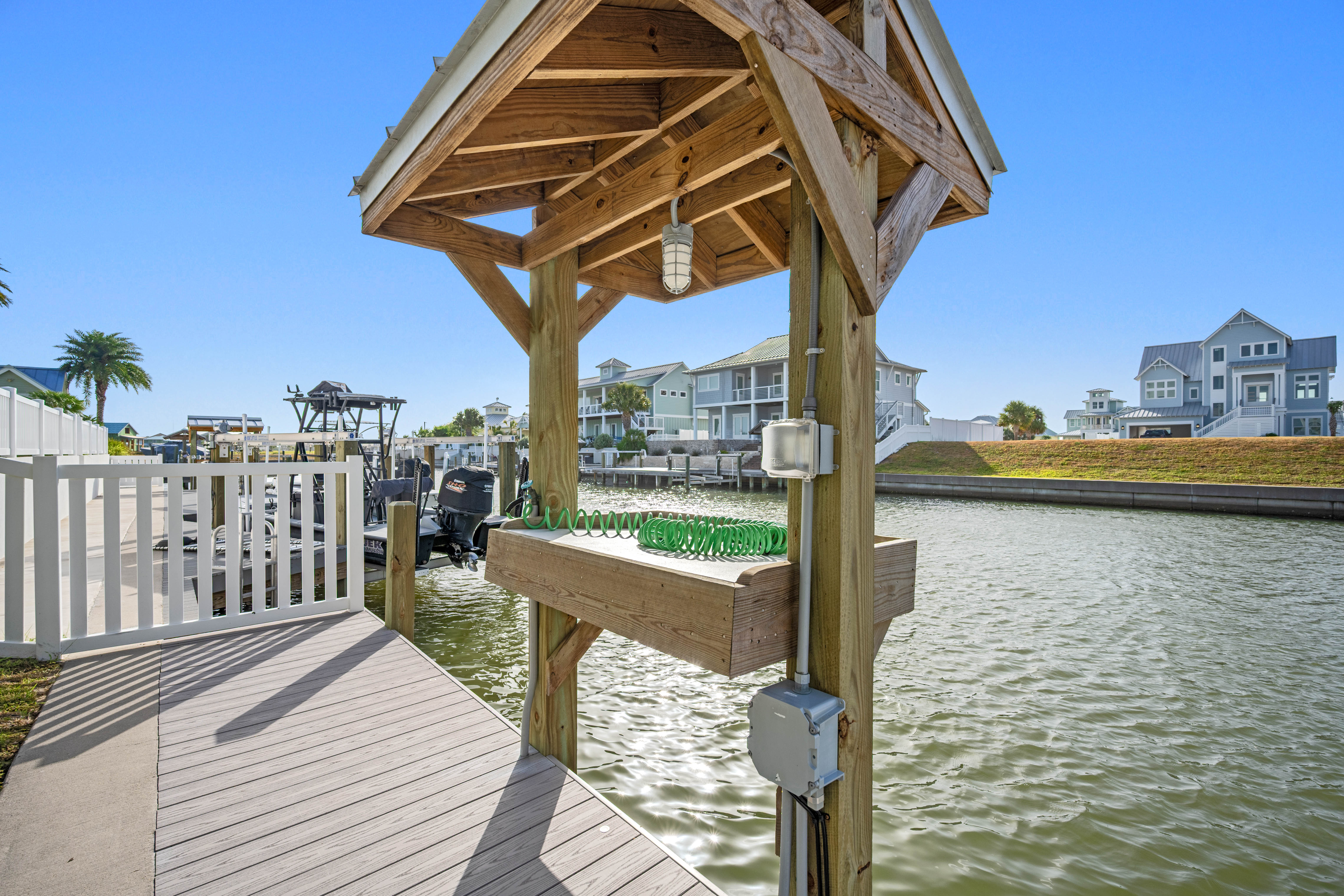  Luxury Waterfront Living - 物件實景