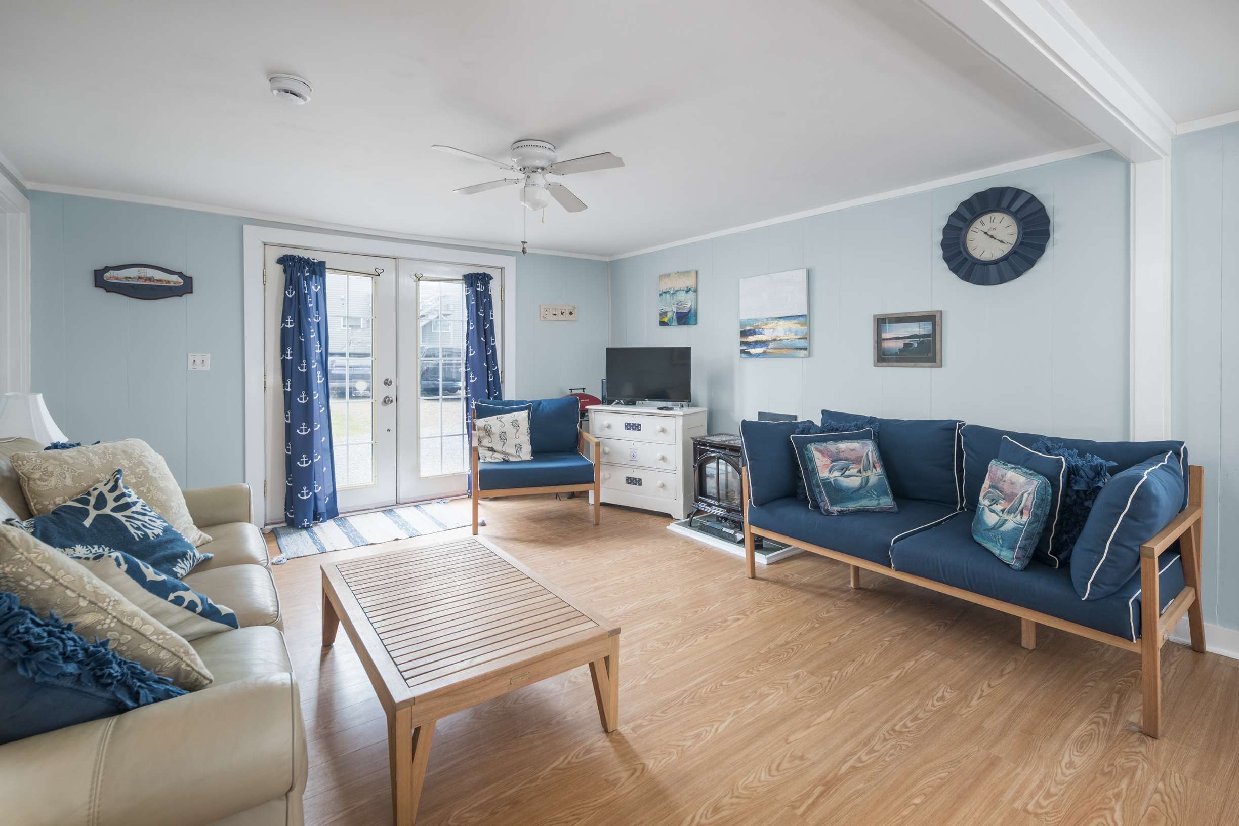  First Level Condo 50 Steps From Long Sands Beach Bathouse in York - 物件實景
