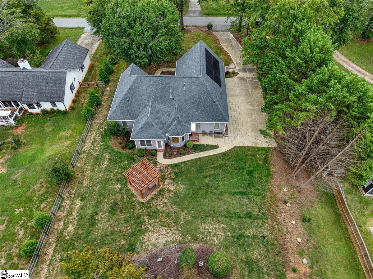 Greenville, South Carolina, 29617, United States, 4 Bedrooms Bedrooms, ,3 BathroomsBathrooms,Residential,For Sale,1955283