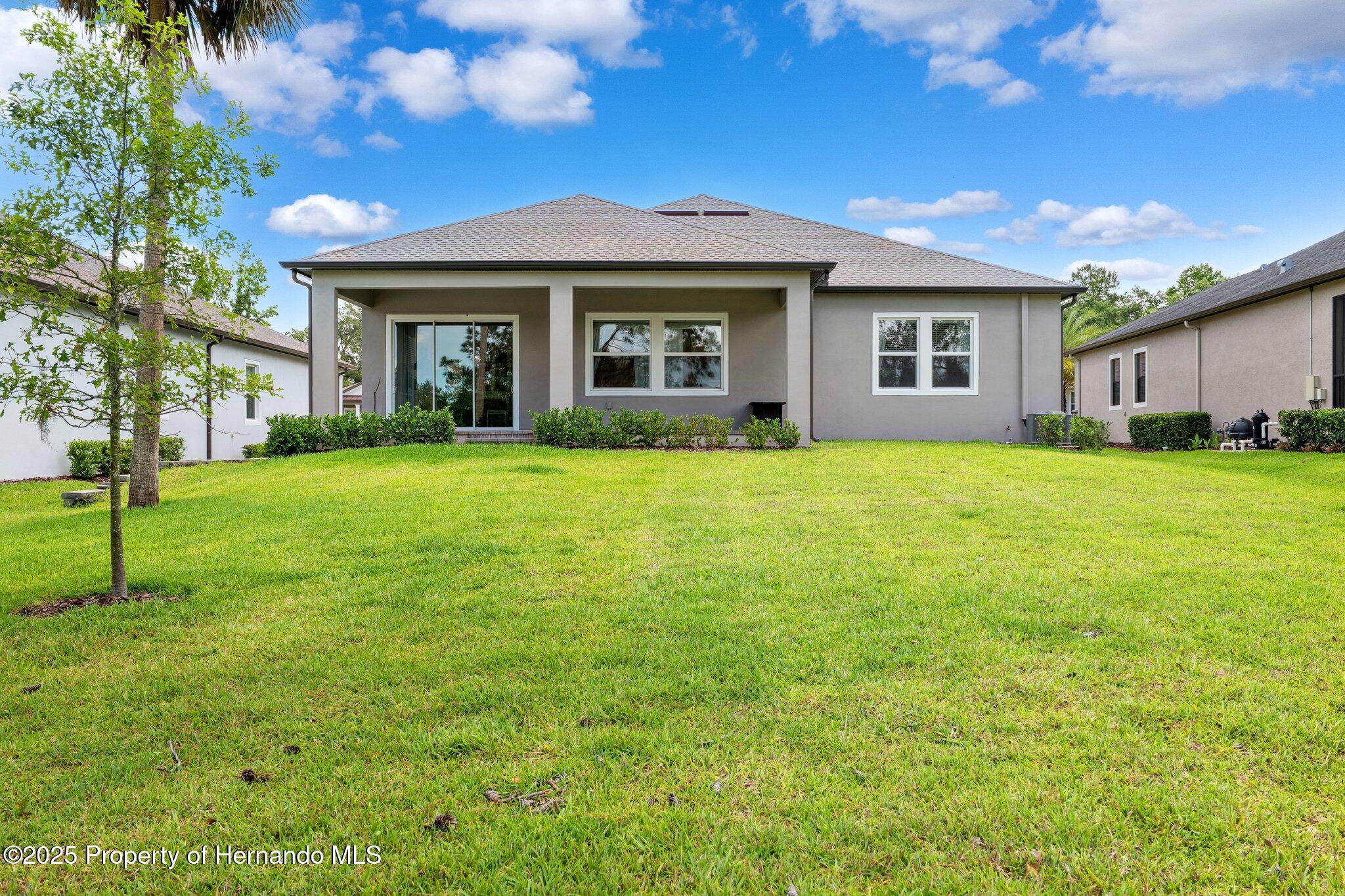 Brooksville, Florida, 34601, United States, 2 Bedrooms Bedrooms, ,3 BathroomsBathrooms,Residential,For Sale,1975908