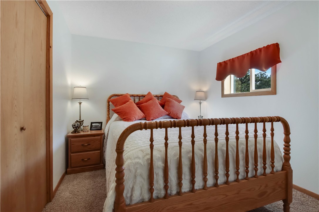 Chetek, Wisconsin, 54728, United States, 2 Bedrooms Bedrooms, ,2 BathroomsBathrooms,Residential,For Sale,1939272