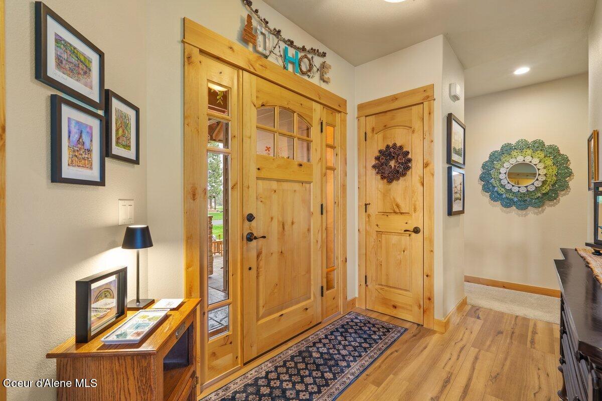 Blanchard, Idaho, 83804, United States, 2 Bedrooms Bedrooms, ,4 BathroomsBathrooms,Residential,For Sale,2040699