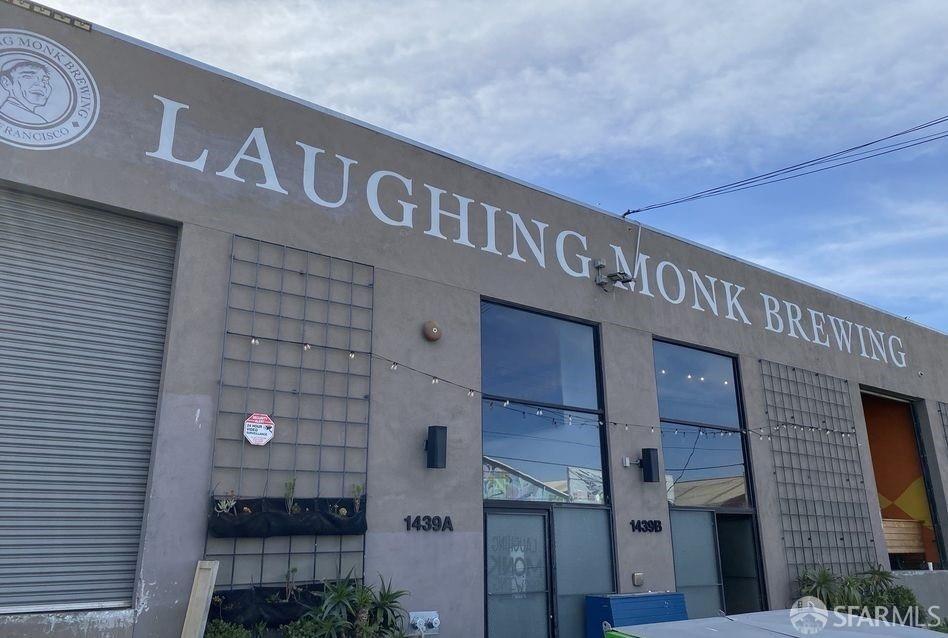 San Francisco, California, 94124, United States, 3 Bedrooms Bedrooms, ,2 BathroomsBathrooms,Residential,For Sale,2001801