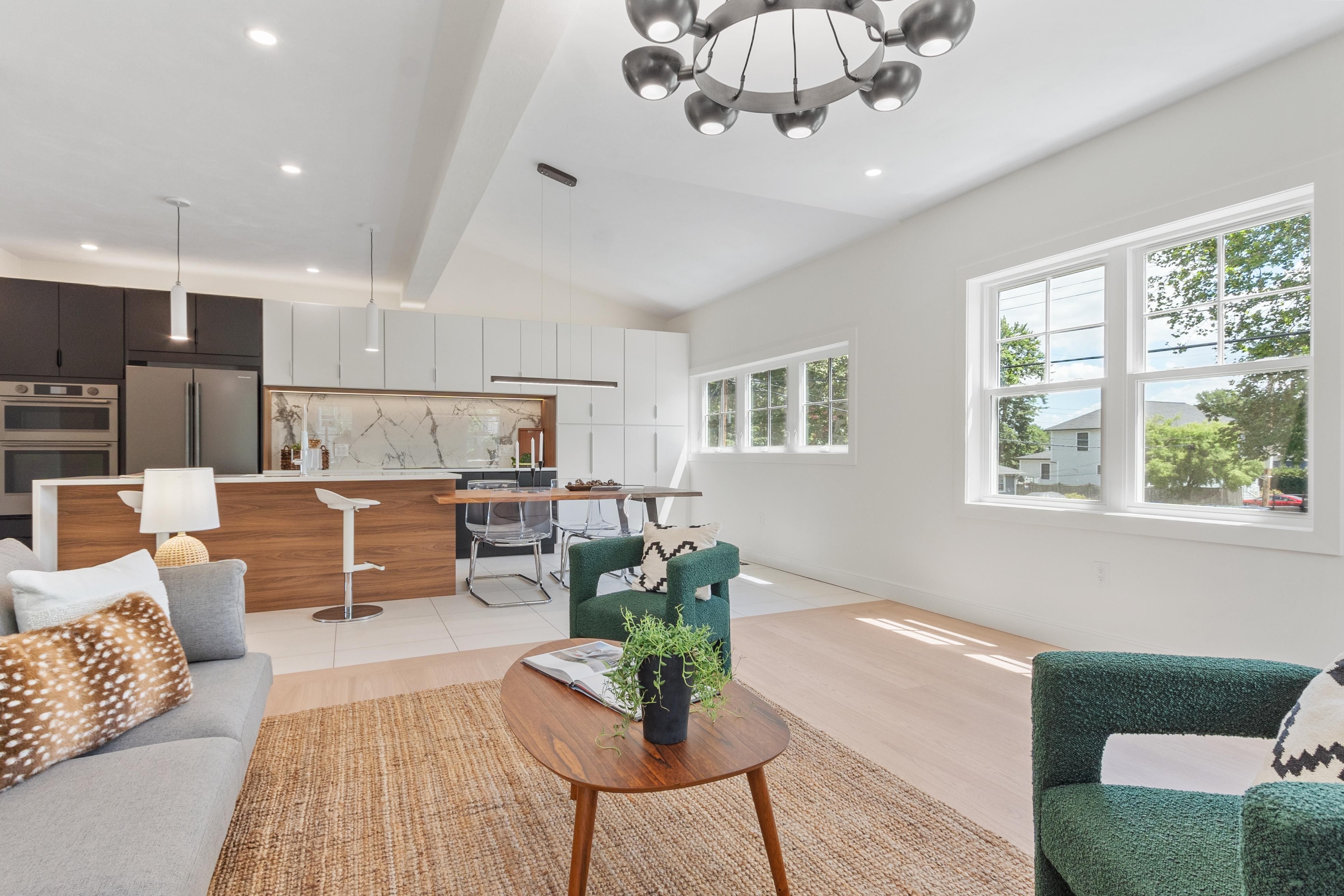  58 Neillian Street, Bedford, MA 01730 - 物件實景