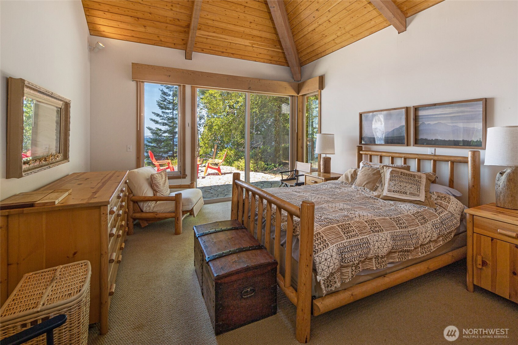 Henry Island, Washington, 98250, United States, 4 Bedrooms Bedrooms, ,1 BathroomBathrooms,Residential,For Sale,1988097