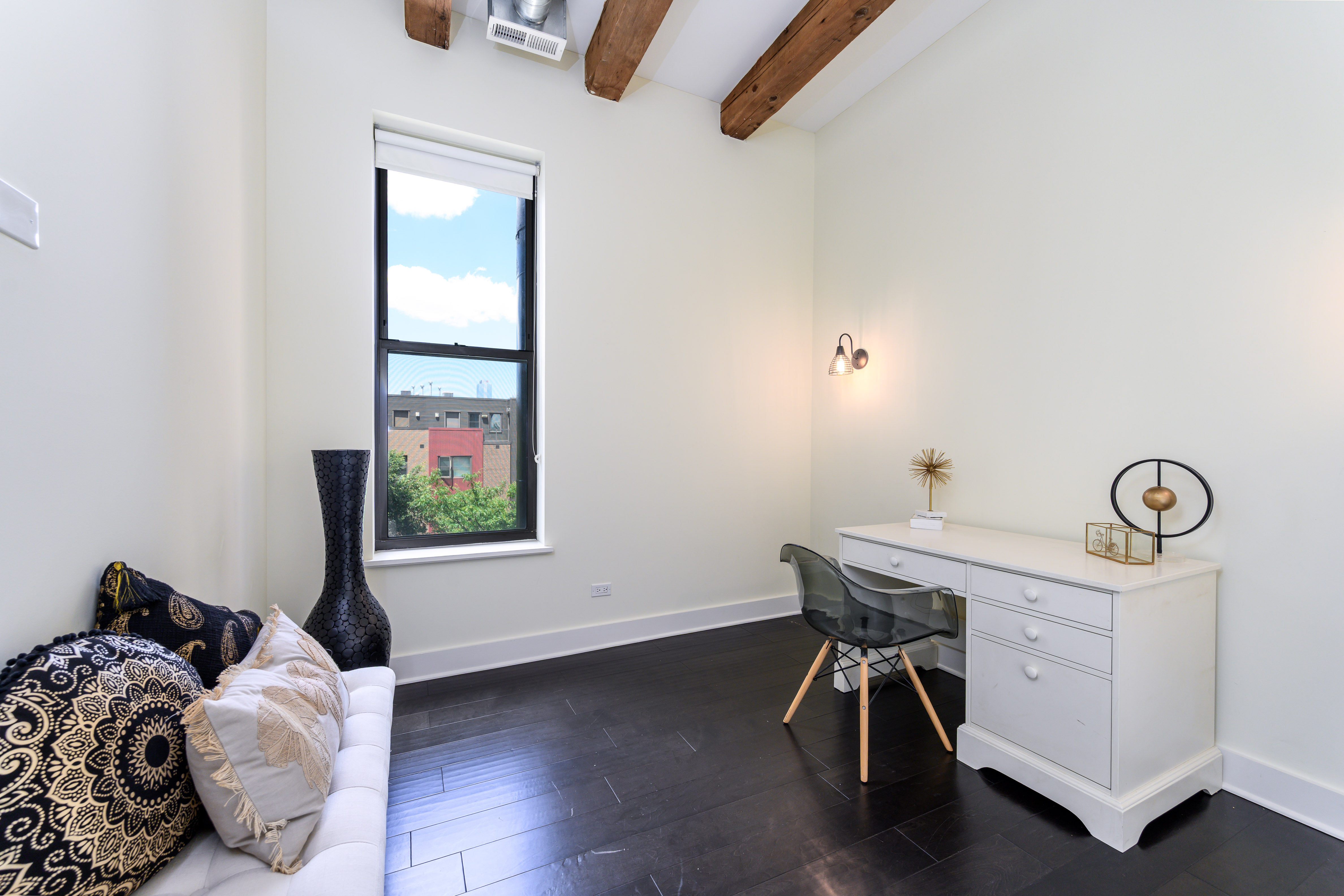  Stunning Mod Corner Loft with Downtown Views - 物件實景