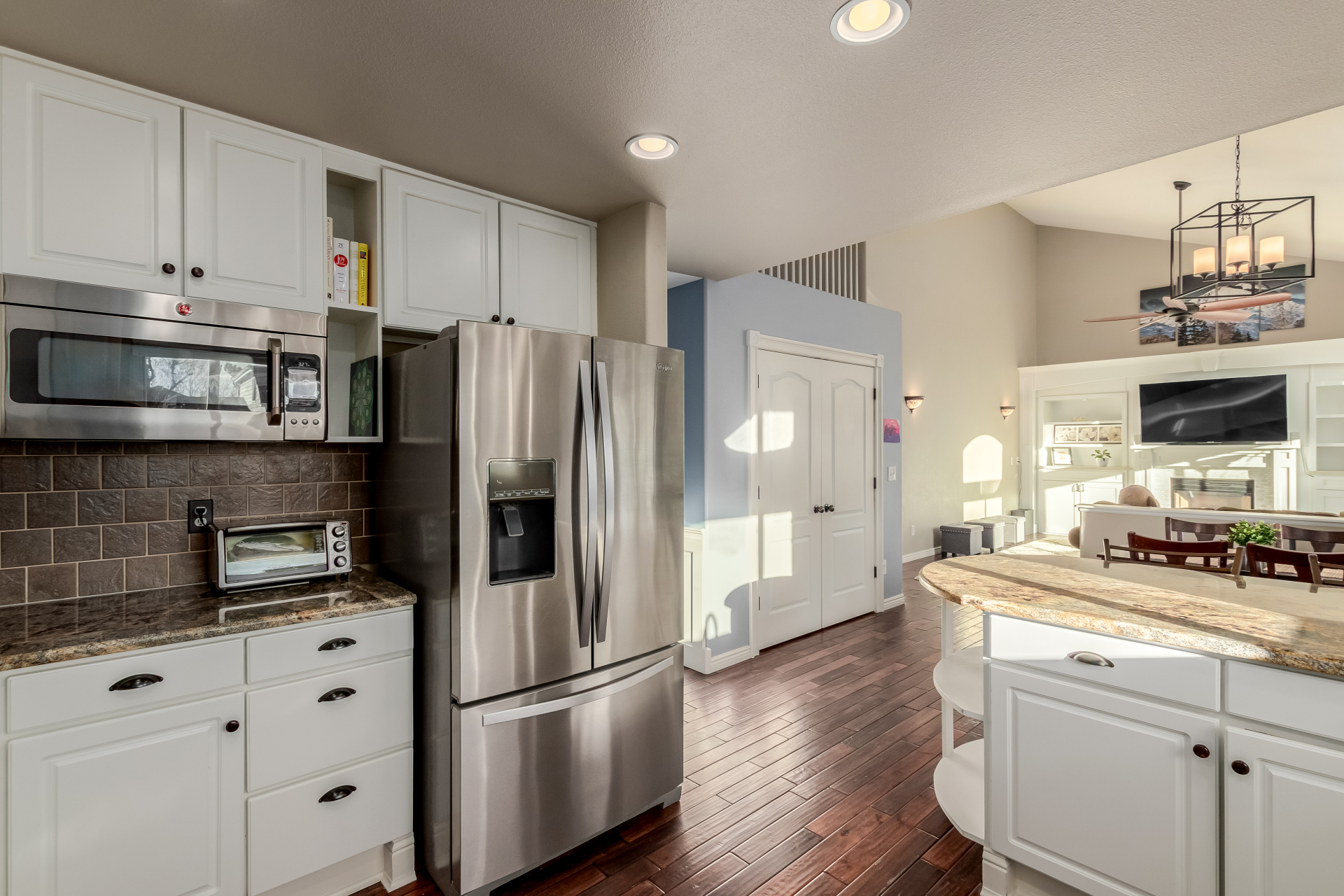 Highlands Ranch, Colorado, 80129, United States, 4 Bedrooms Bedrooms, ,3 BathroomsBathrooms,Residential,For Sale,1987308