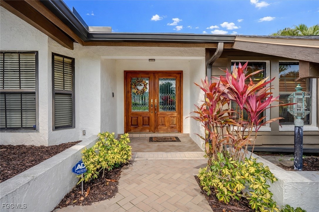 Fort Myers, Florida, 33919, United States, 4 Bedrooms Bedrooms, ,3 BathroomsBathrooms,Residential,For Sale,1981564