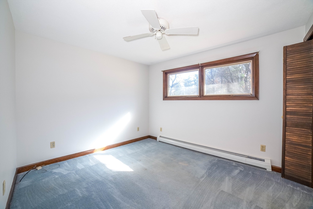 Holden, Massachusetts, 01520, United States, 3 Bedrooms Bedrooms, ,3 BathroomsBathrooms,Residential,For Sale,1991107