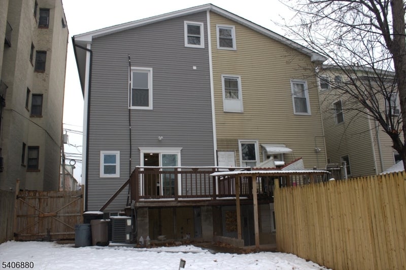 Elizabeth City, New Jersey, 07208, United States, 5 Bedrooms Bedrooms, ,4 BathroomsBathrooms,Residential,For Sale,2011713