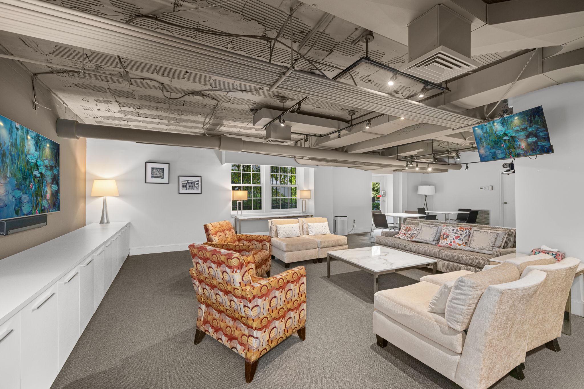  2737 Devonshire Place NW, Washington, DC, 20008 - 物件實景