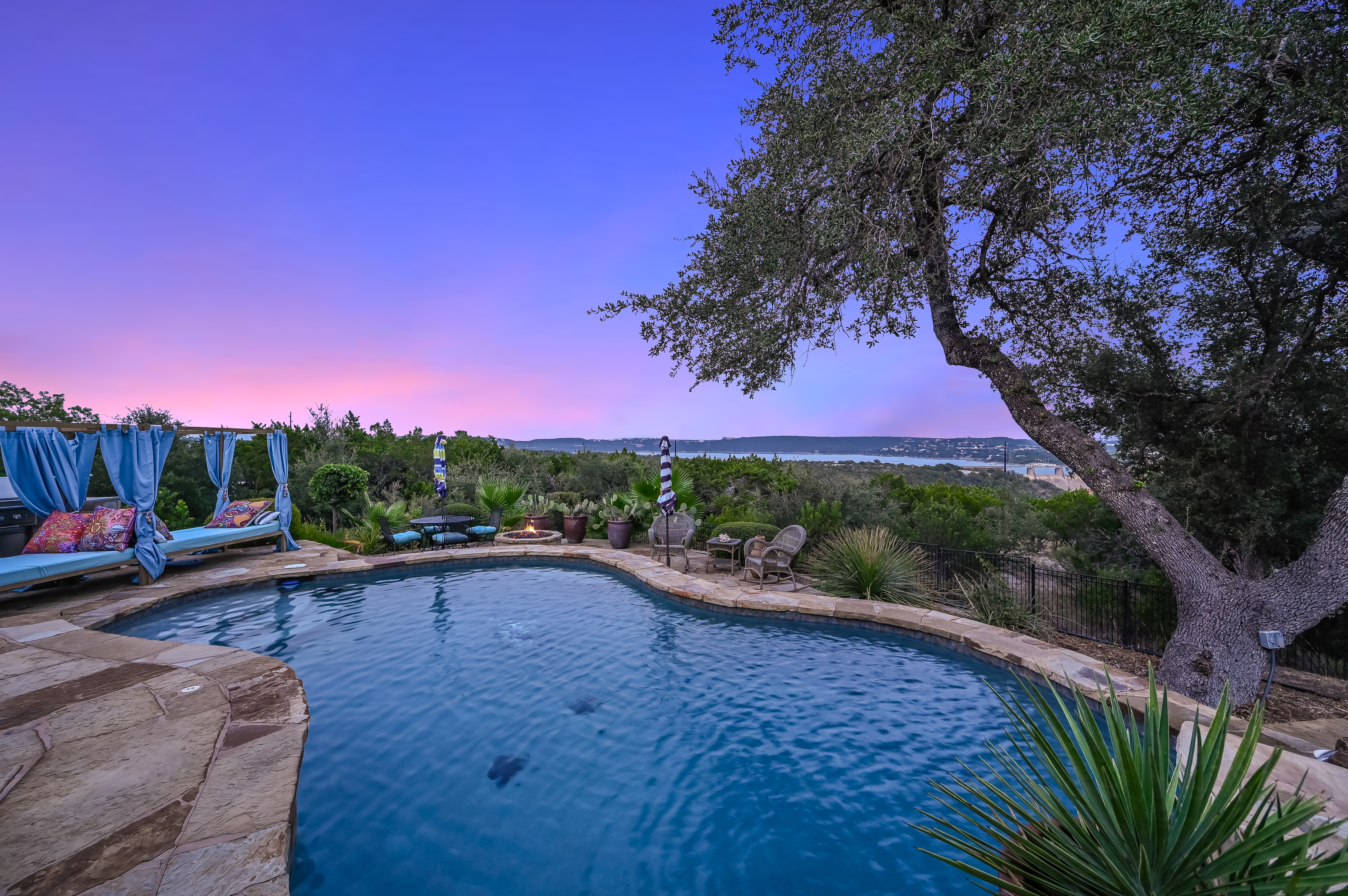  3911 Lago Vista Drive, Austin, TX 78734 - 物件實景