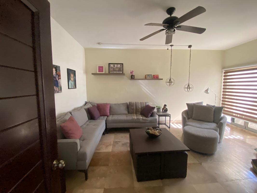 TORTOLAS, Torreón, Coahuila de Zaragoza, 27105, Mexico, 3 Bedrooms Bedrooms, ,3 BathroomsBathrooms,Residential,For Sale,TORTOLAS,1625500