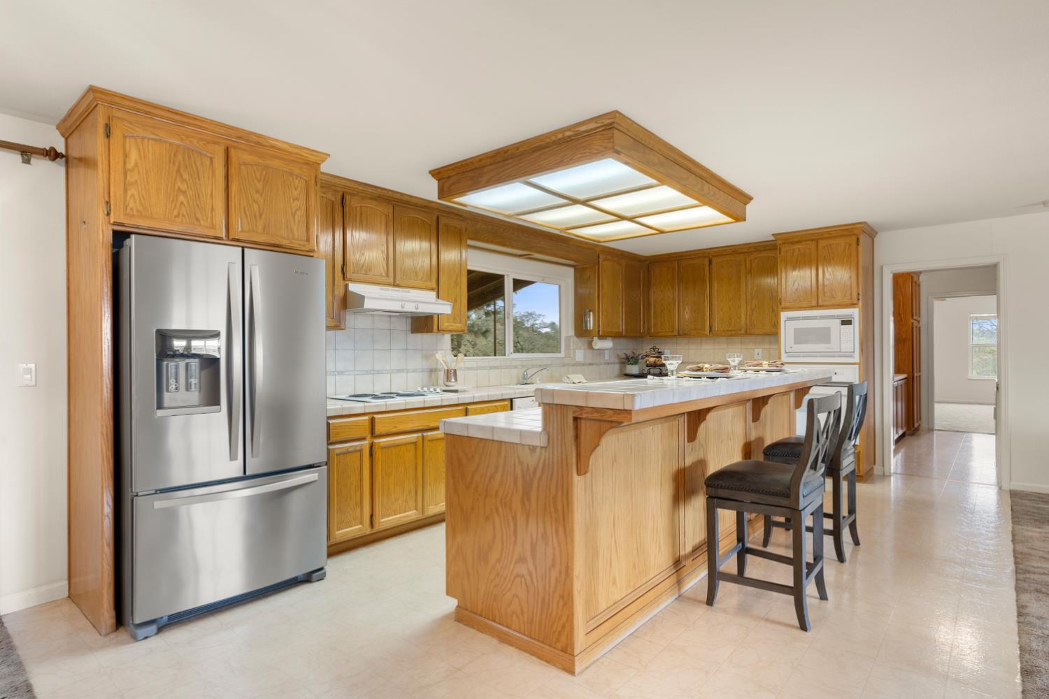 Shingle Springs, California, 95682, United States, 3 Bedrooms Bedrooms, ,3 BathroomsBathrooms,Residential,For Sale,1997420