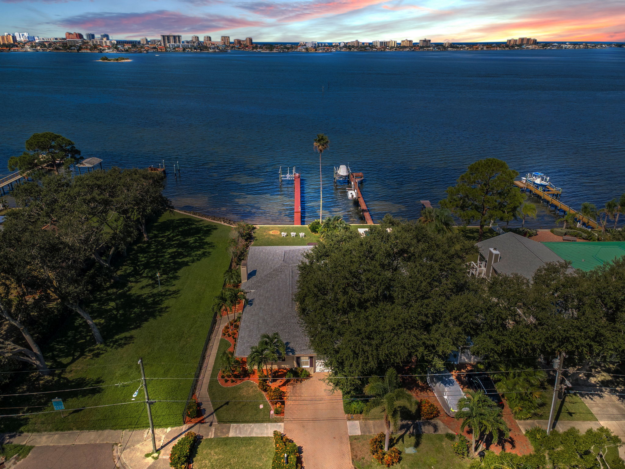 Clearwater, Florida, 33755, United States, 2 Bedrooms Bedrooms, ,2 BathroomsBathrooms,Residential,For Sale,1978253