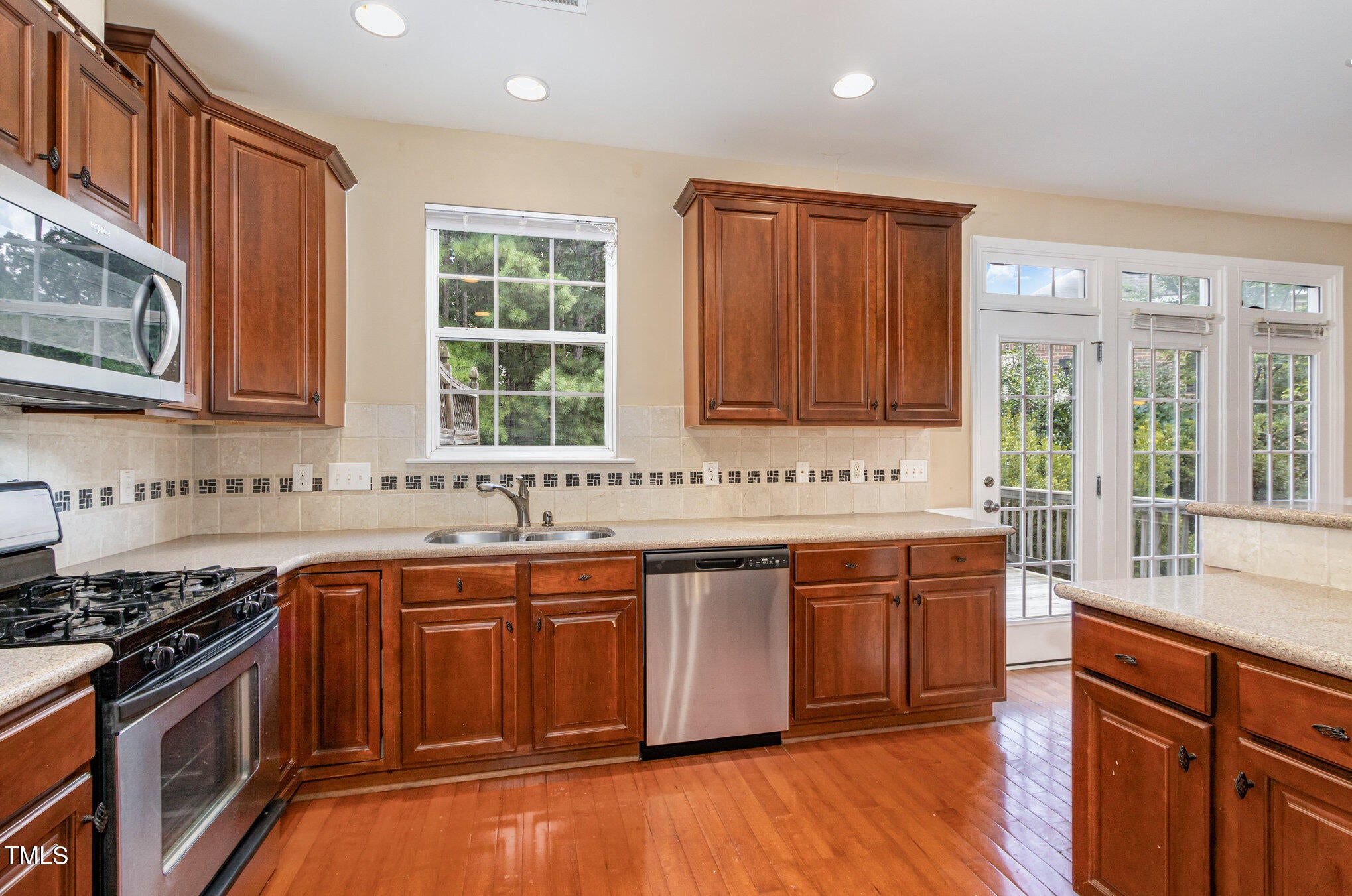 Chapel Hill, North Carolina, 27516, United States, 3 Bedrooms Bedrooms, ,4 BathroomsBathrooms,Residential,For Sale,1906993