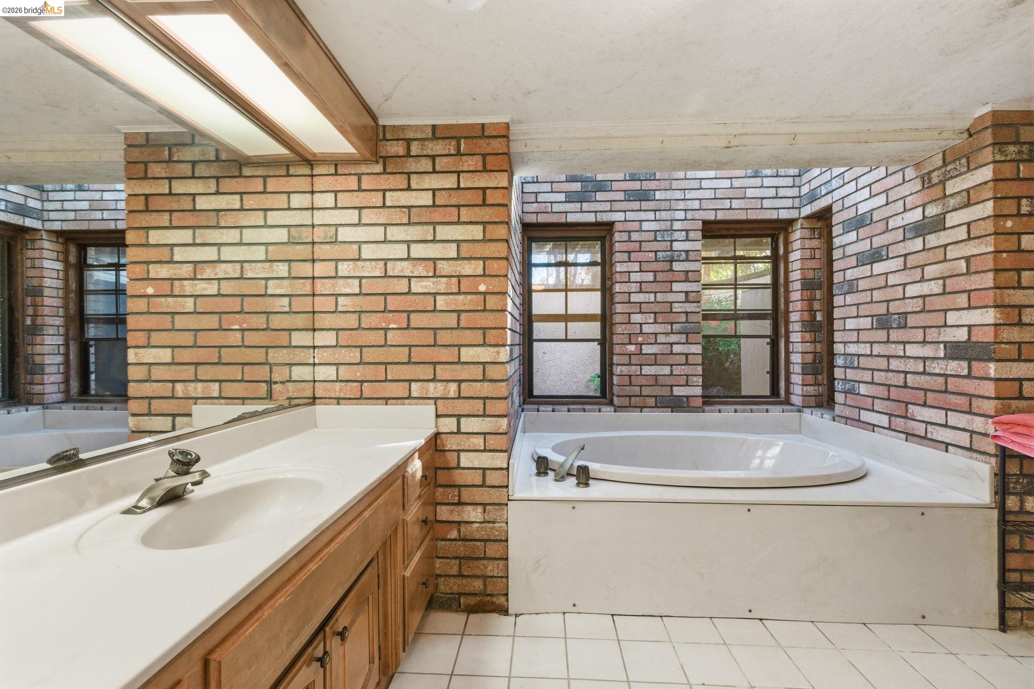 Columbia, California, 95310, United States, 4 Bedrooms Bedrooms, ,4 BathroomsBathrooms,Residential,For Sale,2025045