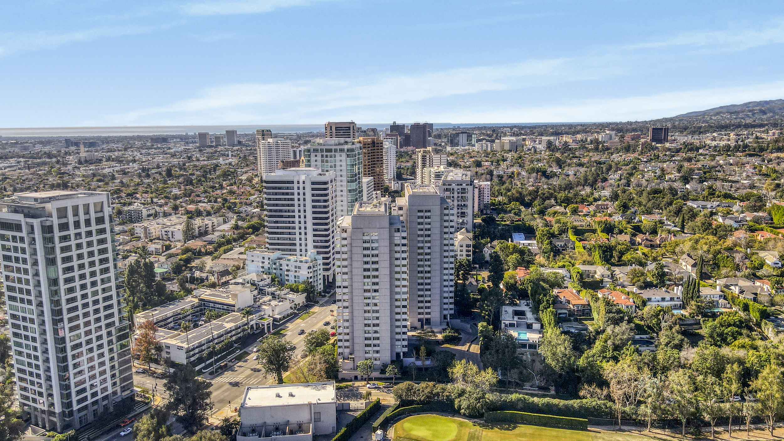  865 Comstock Ave - 物件實景