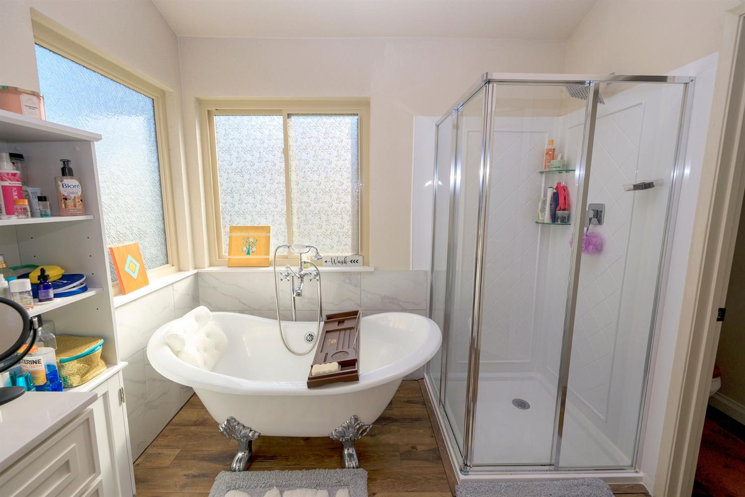 Tracy, California, 95376, United States, 4 Bedrooms Bedrooms, ,3 BathroomsBathrooms,Residential,For Sale,1980511