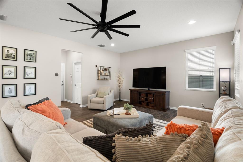 Lutz, Florida, 33558, United States, 4 Bedrooms Bedrooms, ,4 BathroomsBathrooms,Residential,For Sale,2001720