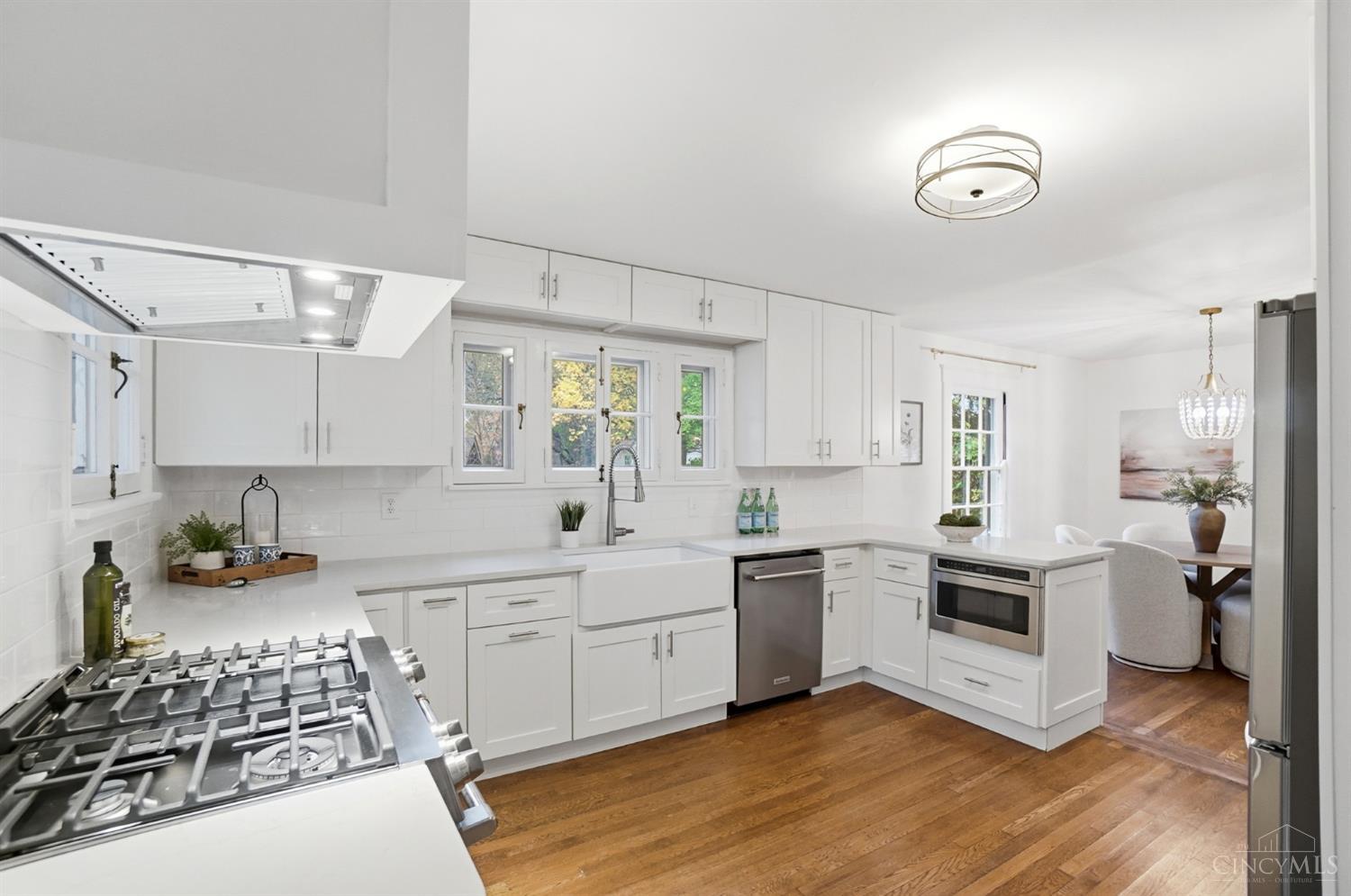 Cincinnati, Ohio, 45227, United States, 3 Bedrooms Bedrooms, ,2 BathroomsBathrooms,Residential,For Sale,1989456