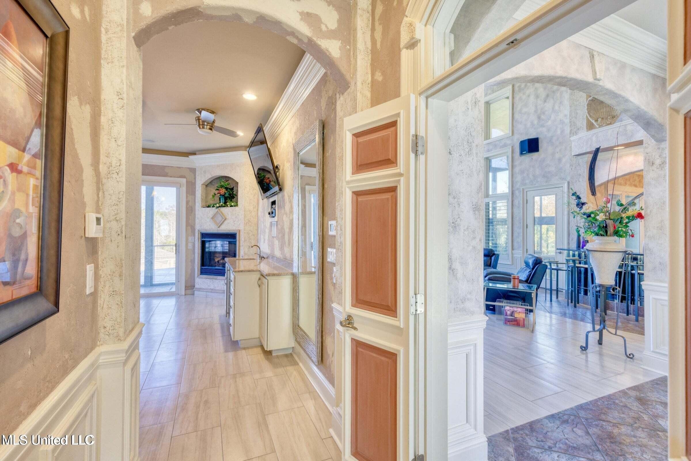 Diamondhead, Mississippi, 39525, United States, 6 Bedrooms Bedrooms, ,6 BathroomsBathrooms,Residential,For Sale,1980430