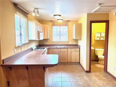 Fullerton, California, 92831, United States, 2 Bedrooms Bedrooms, ,2 BathroomsBathrooms,Residential,For Sale,1921827