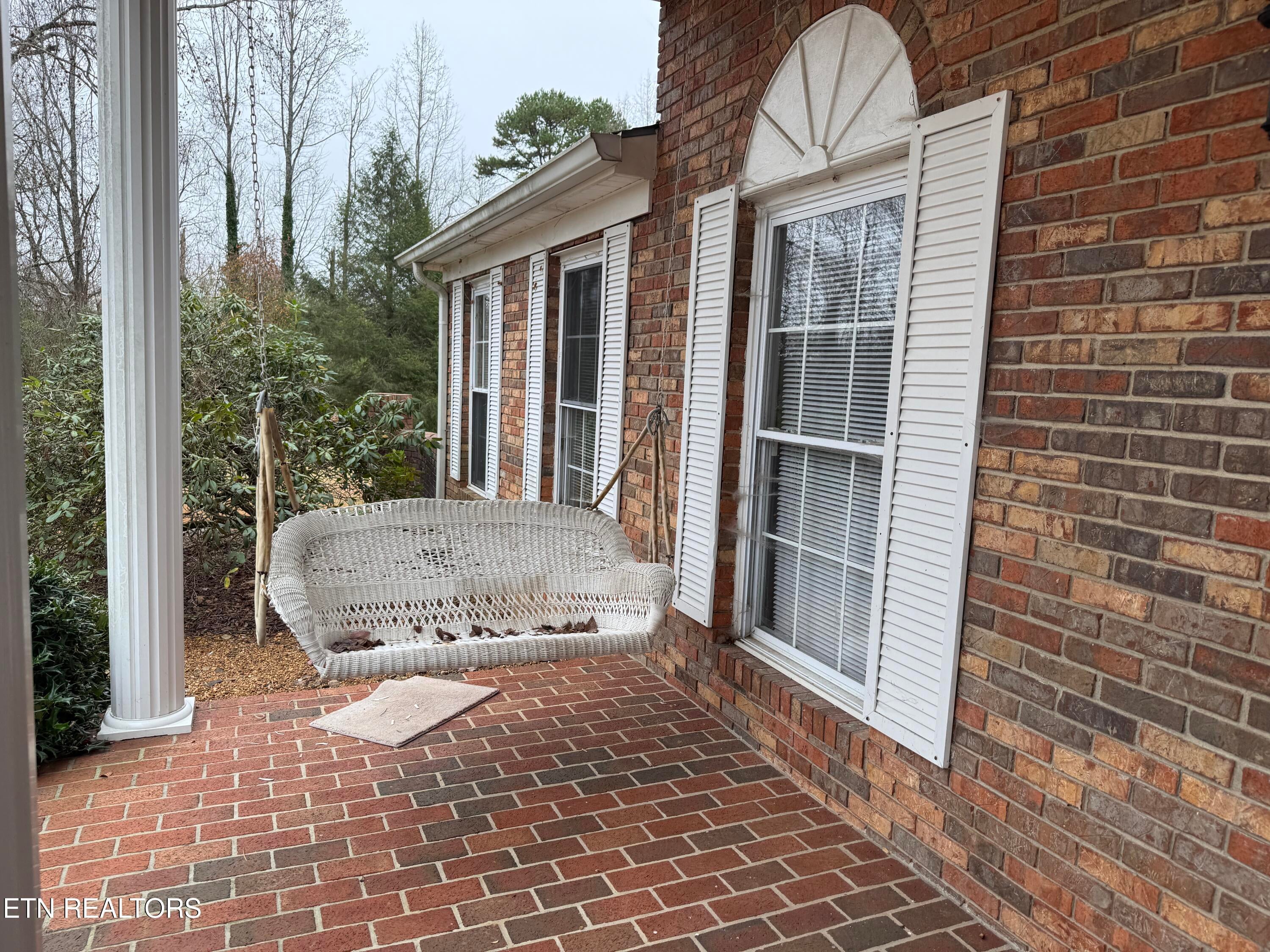 Rockwood, Tennessee, 37854, United States, 4 Bedrooms Bedrooms, ,4 BathroomsBathrooms,Residential,For Sale,1996876