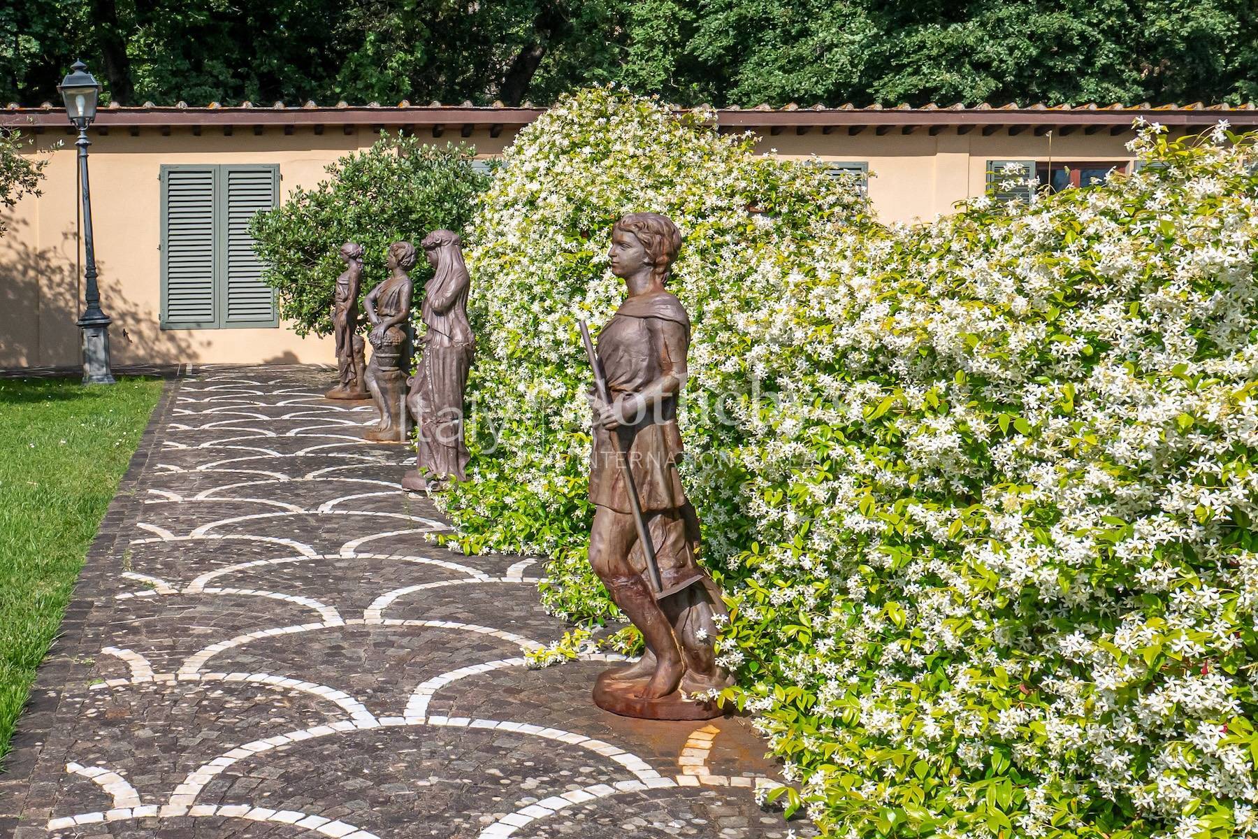  Exclusive villa among the hills of Florence - 物件實景