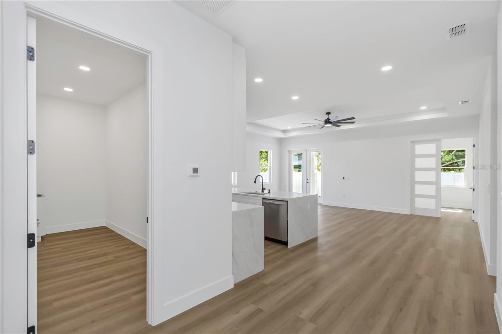 ST PETERSBURG, Florida, 33714, United States, 4 Bedrooms Bedrooms, ,3 BathroomsBathrooms,Residential,For Sale,2022051