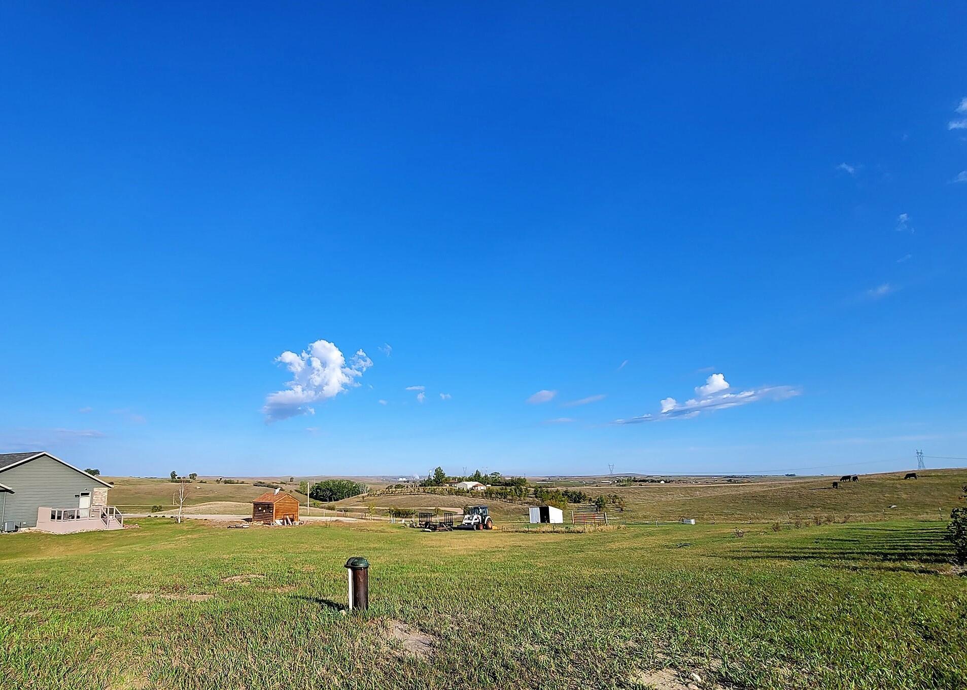 Beulah, North Dakota, 58523, United States, 4 Bedrooms Bedrooms, ,3 BathroomsBathrooms,Residential,For Sale,1780571
