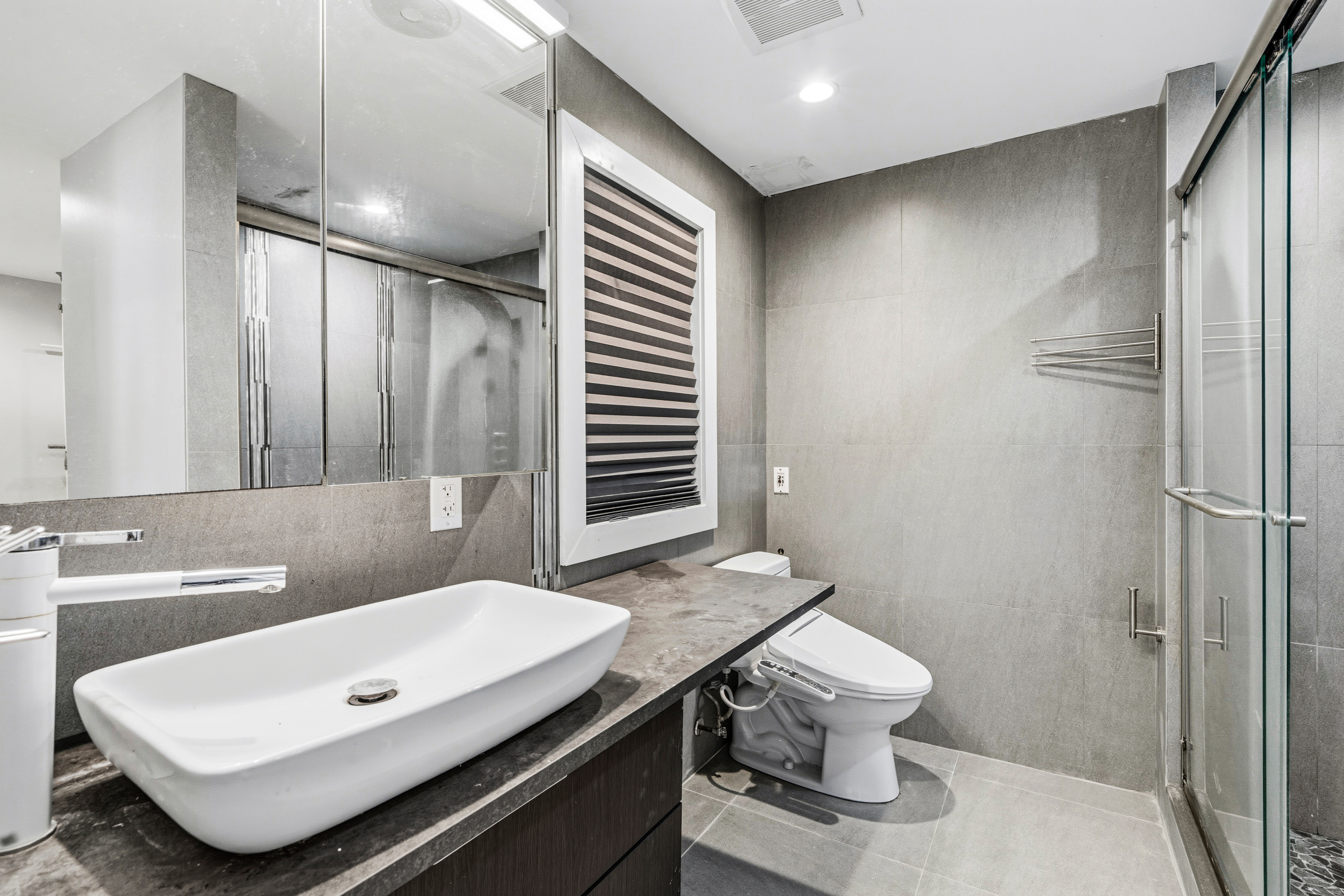  31 Sutton Hill Lane, Manhasset Hills, NY, 11040 - 物件實景