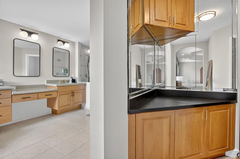 Miramar, Florida, 33027, United States, 5 Bedrooms Bedrooms, ,3 BathroomsBathrooms,Residential,For Sale,1987631