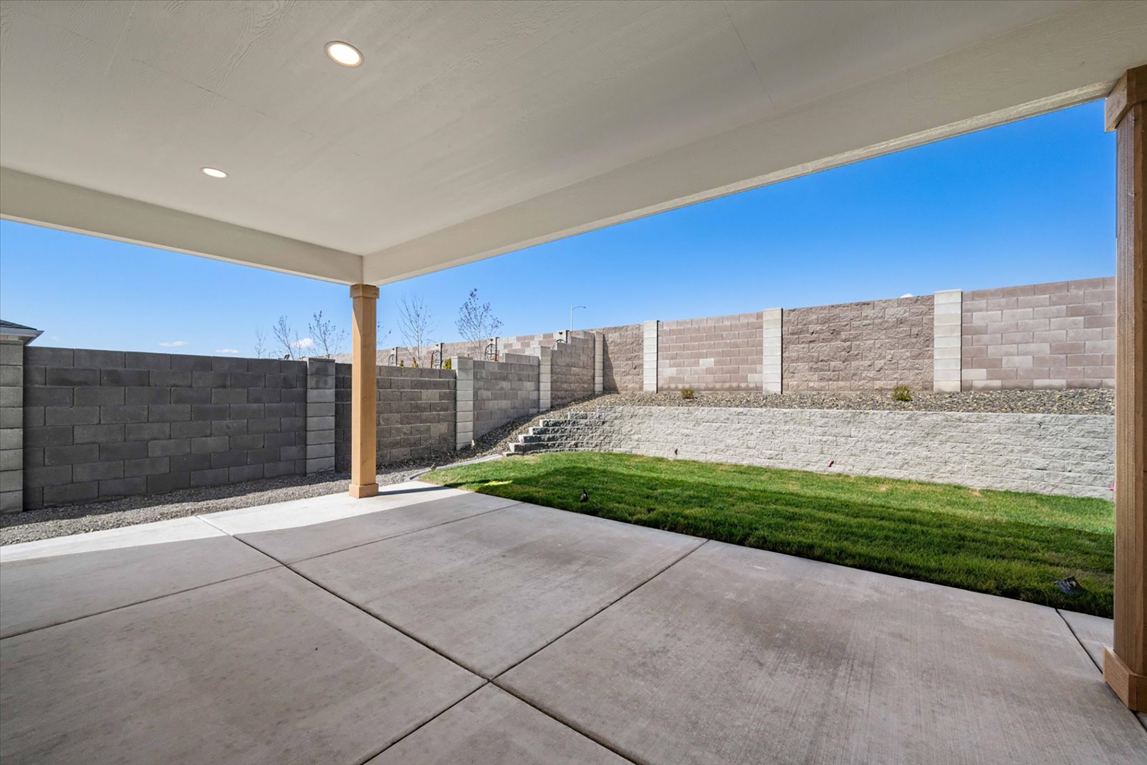  5 bed plus den and 2nd family room, great plan - 物件實景