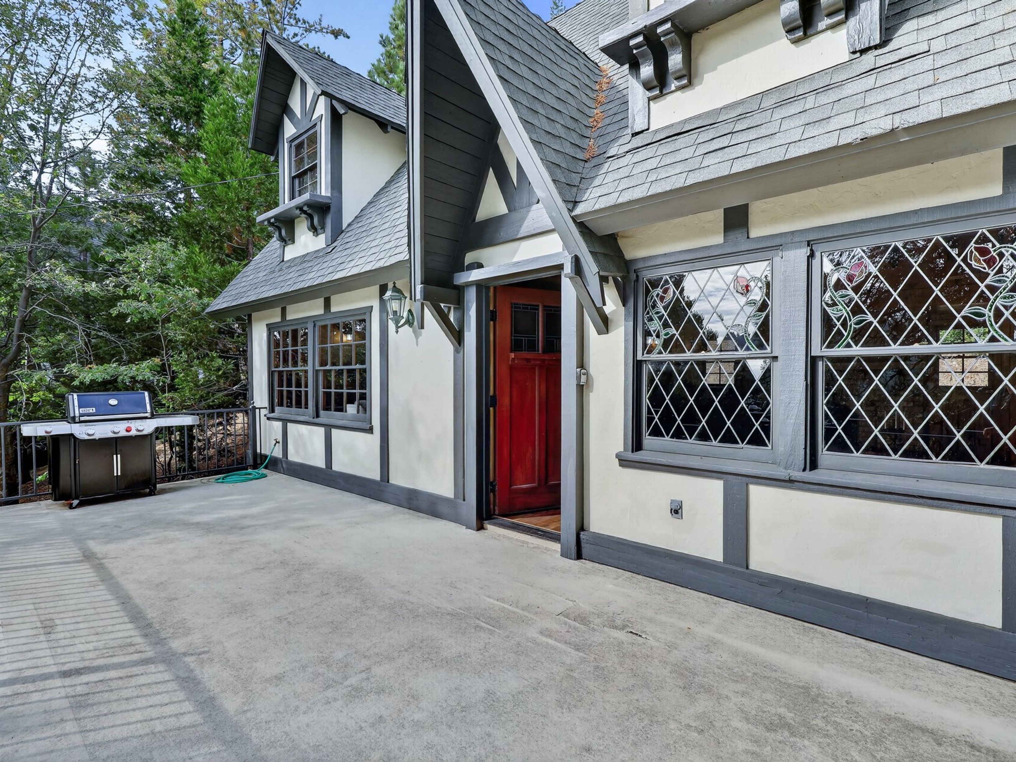  349 Golf Course Road, Lake Arrowhead, CA 92352 - 物件實景