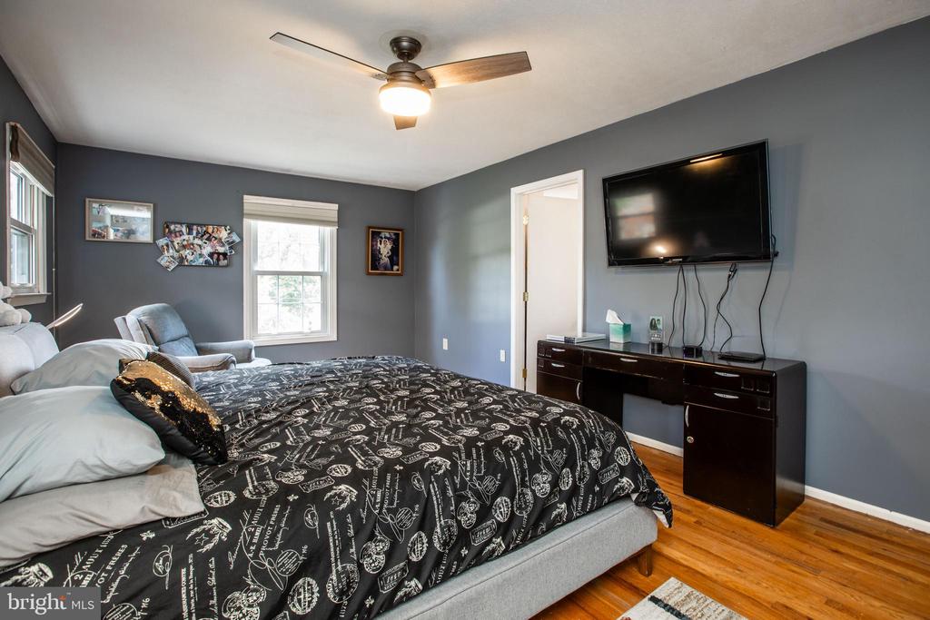 Hightstown, New Jersey, 08520, United States, 5 Bedrooms Bedrooms, ,4 BathroomsBathrooms,Residential,For Sale,1928581