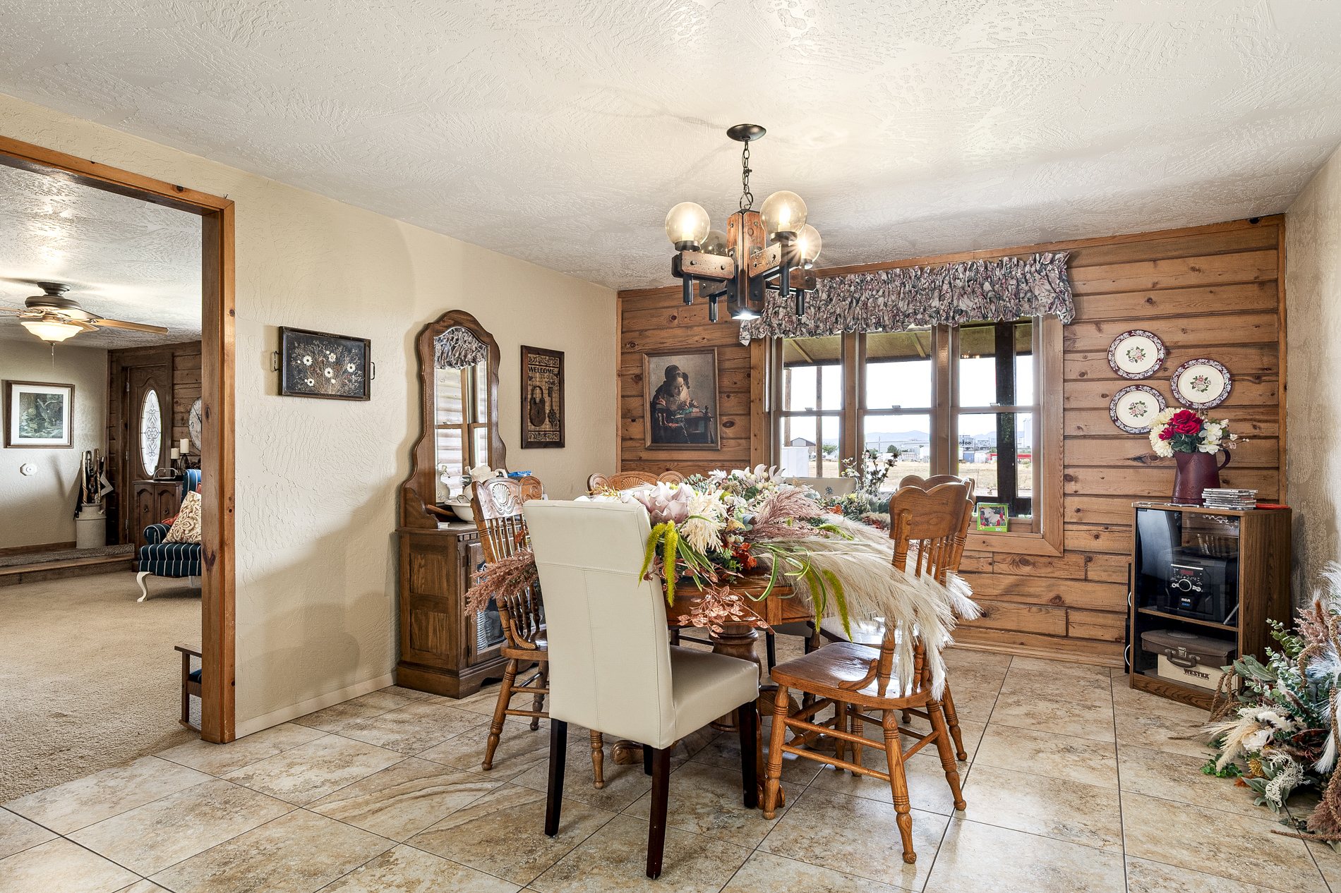 Cedar City, Utah, 84721, United States, 4 Bedrooms Bedrooms, ,2 BathroomsBathrooms,Residential,For Sale,1979997