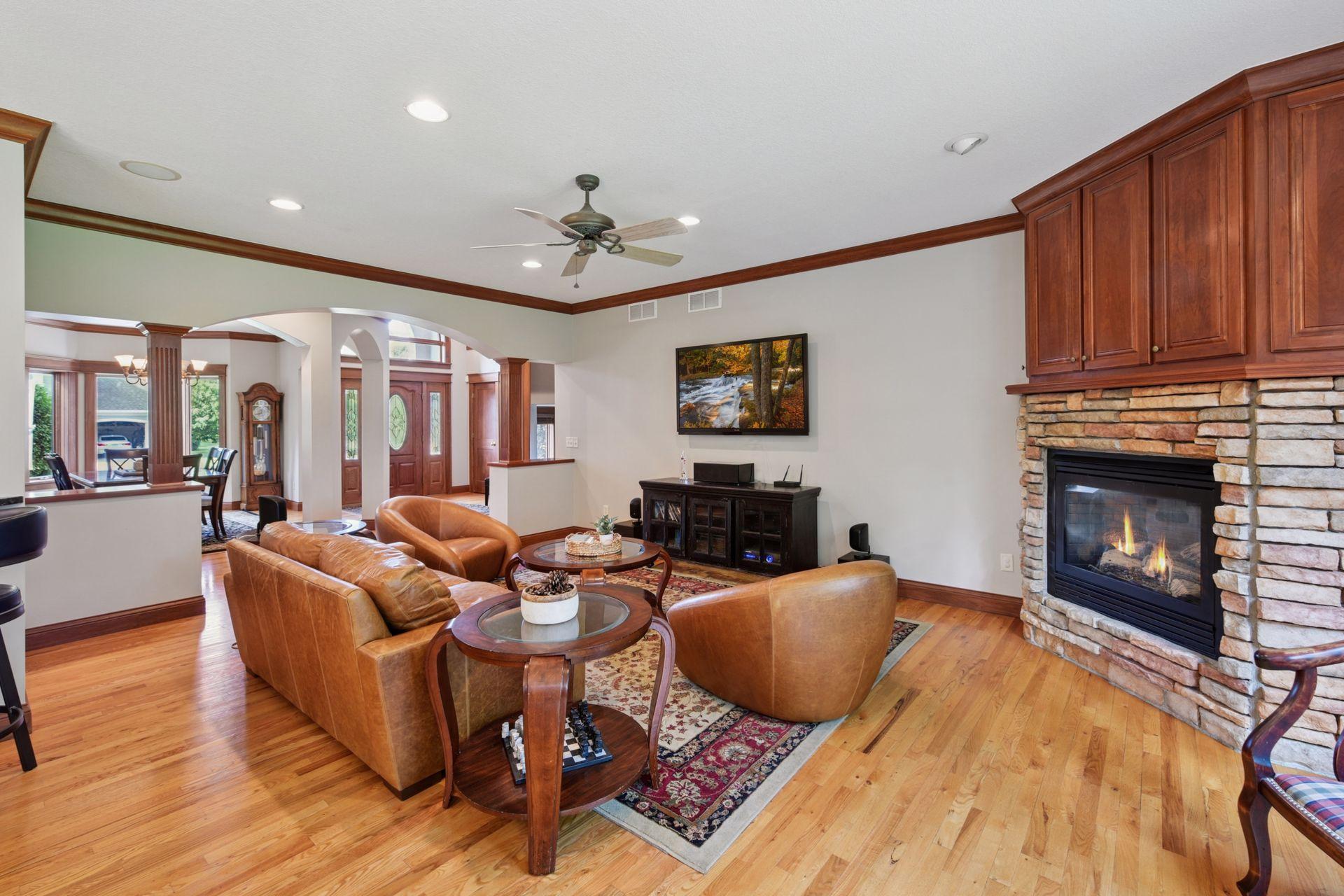 Chaska, Minnesota, 55318, United States, 5 Bedrooms Bedrooms, ,3 BathroomsBathrooms,Residential,For Sale,1907432
