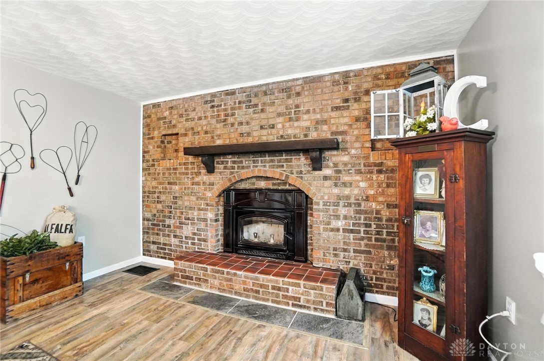 Camden, Ohio, 45311, United States, 3 Bedrooms Bedrooms, ,2 BathroomsBathrooms,Residential,For Sale,1866121