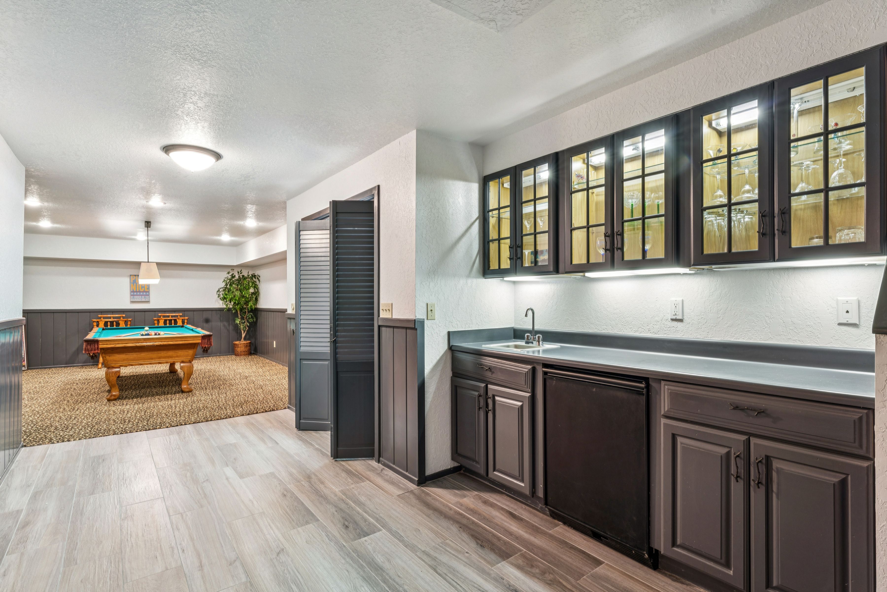  222 Holiday Drive, Lake Arrowhead, CA 92352 - 物件實景