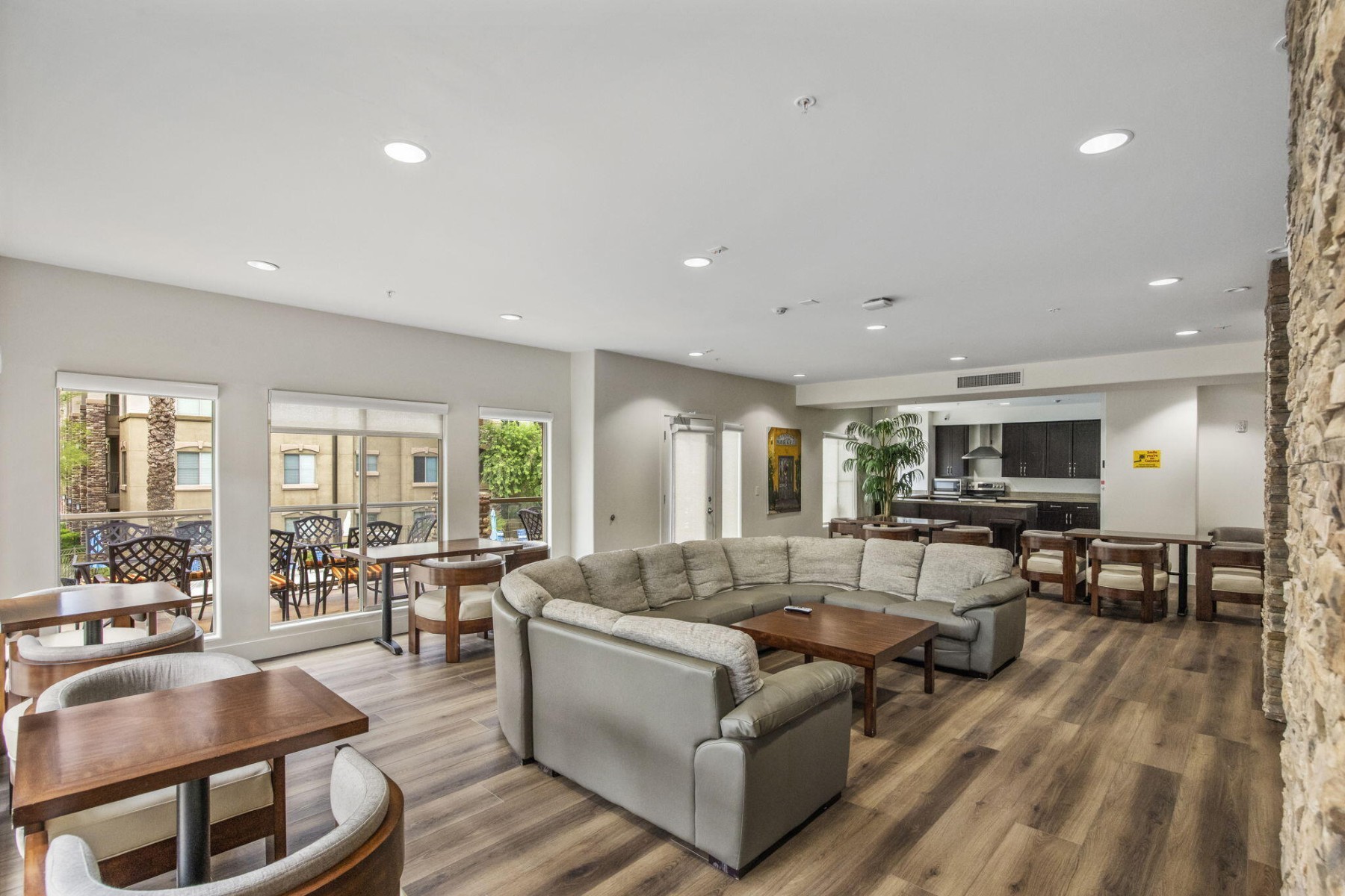  5450 E Deer Valley Drive Building 10 Unit 3172  Phoenix, AZ 85054 - 物件實景
