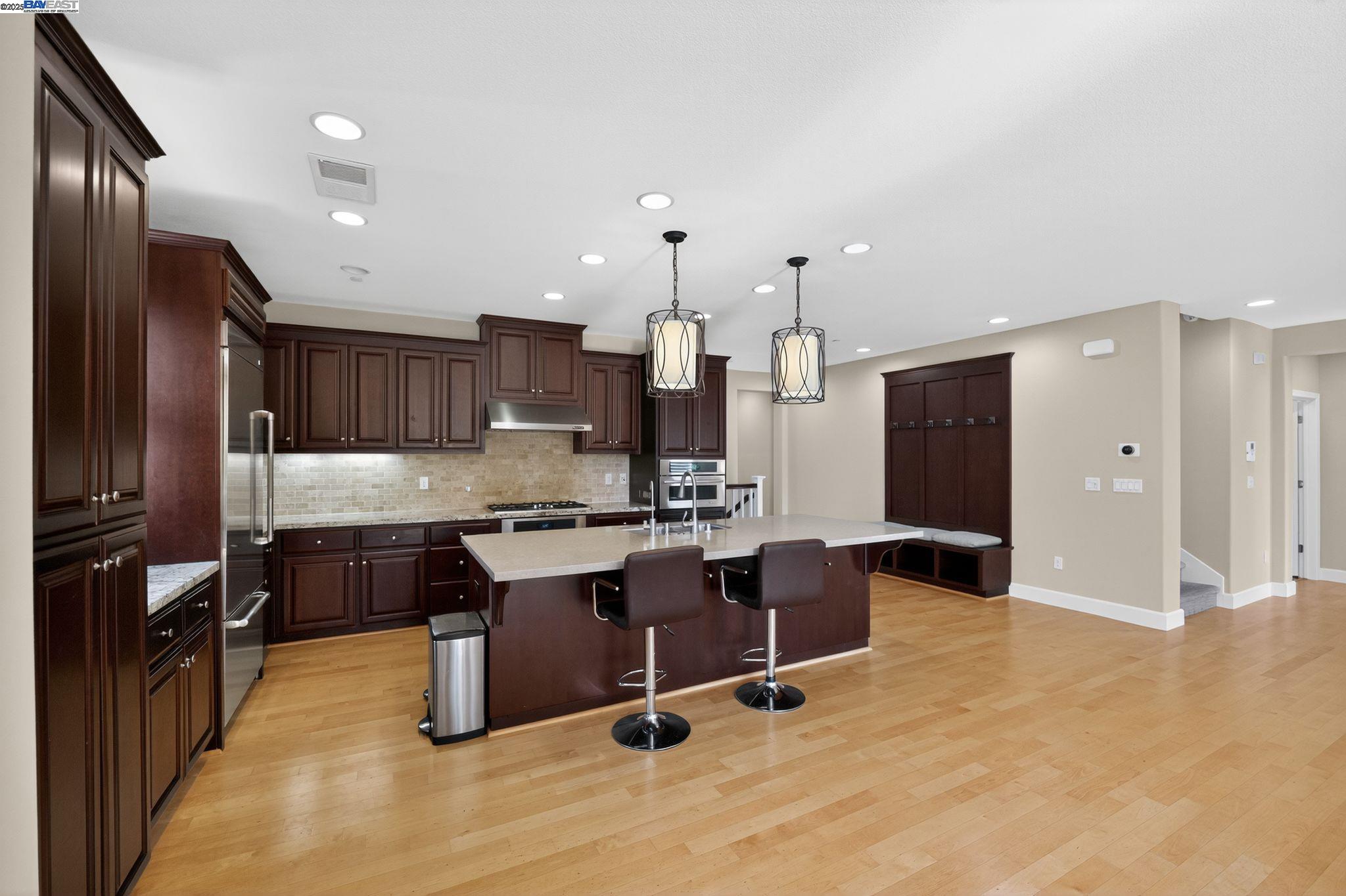 Dublin, California, 94568, United States, 4 Bedrooms Bedrooms, ,3 BathroomsBathrooms,Residential,For Sale,1987836