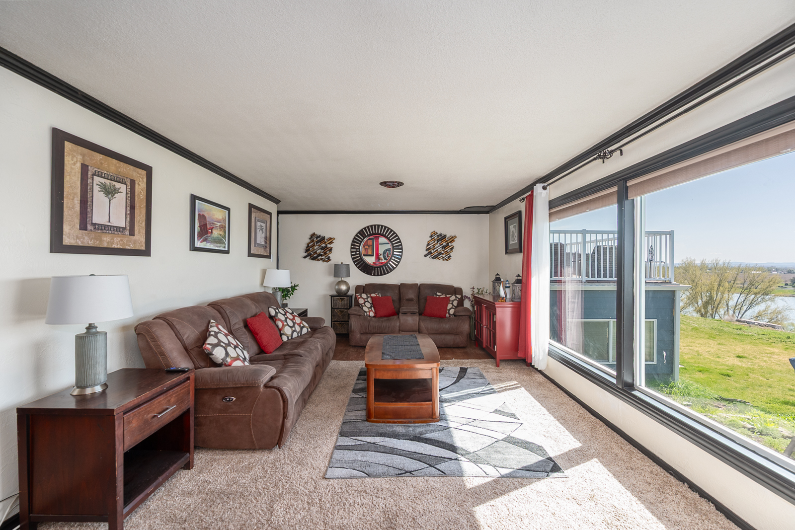 Moses Lake, Washington, 98837, United States, 3 Bedrooms Bedrooms, ,Residential,For Sale,1938109