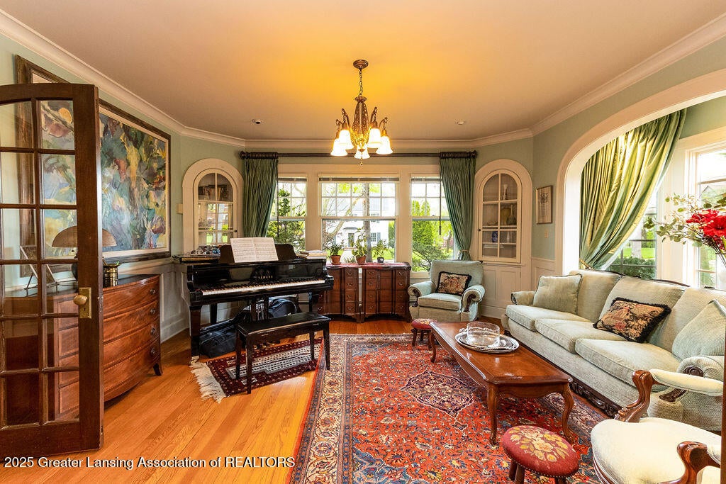 East Lansing, Michigan, 48823, United States, 6 Bedrooms Bedrooms, ,6 BathroomsBathrooms,Residential,For Sale,1818368