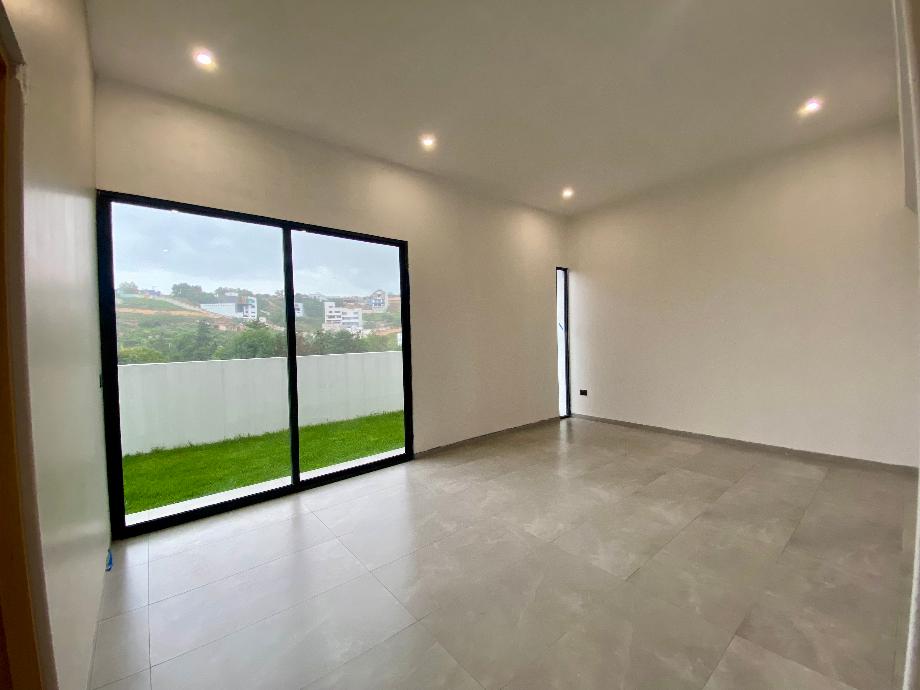 Atizapán de Zaragoza, Estado de méxico, 52985, Mexico, 3 Bedrooms Bedrooms, ,4 BathroomsBathrooms,Residential,For Sale,1826514